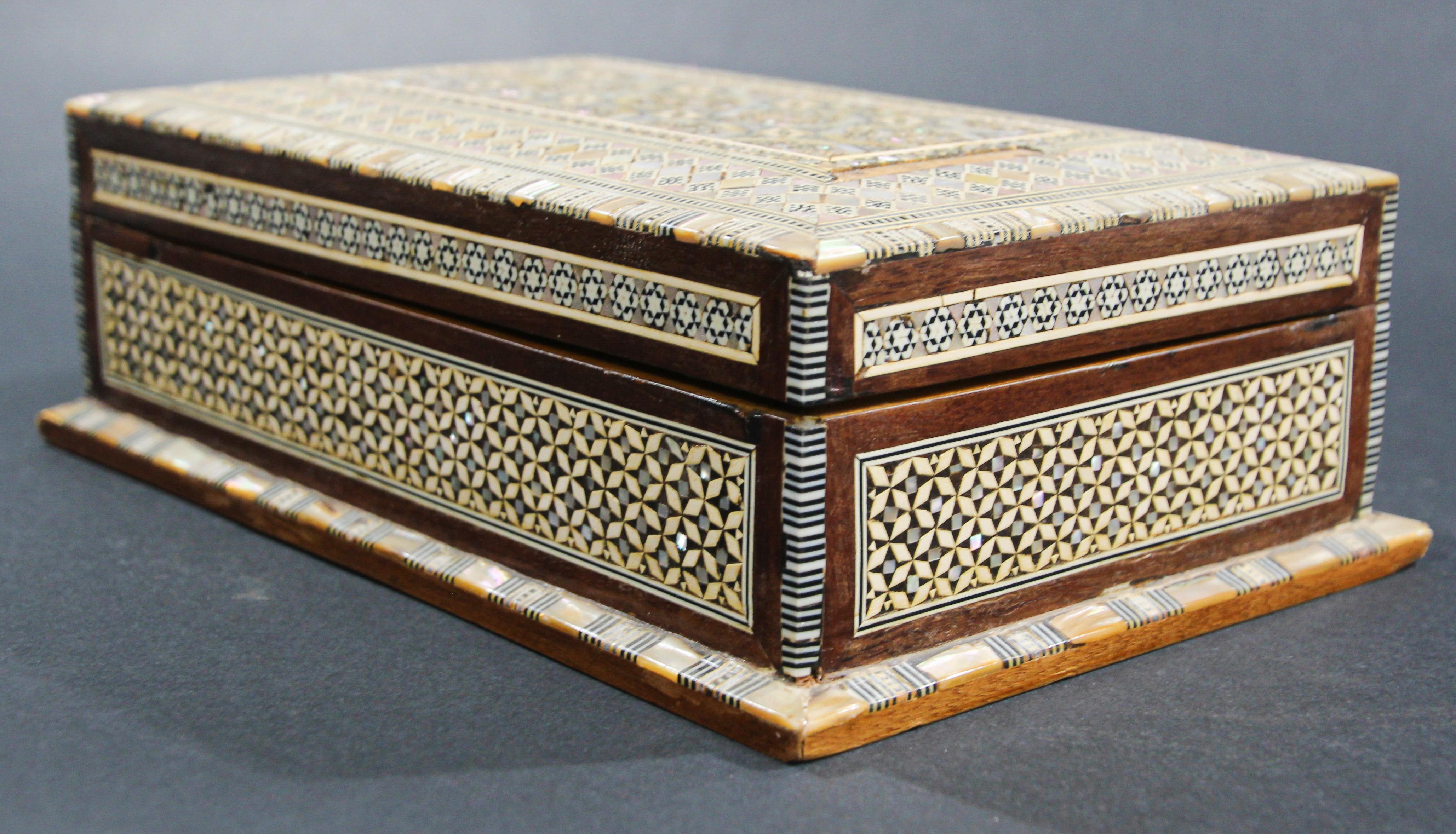 Moorish Handcrafted Middle Eastern Mosaic Shell Inlaid Decorative Jewelry Box 8