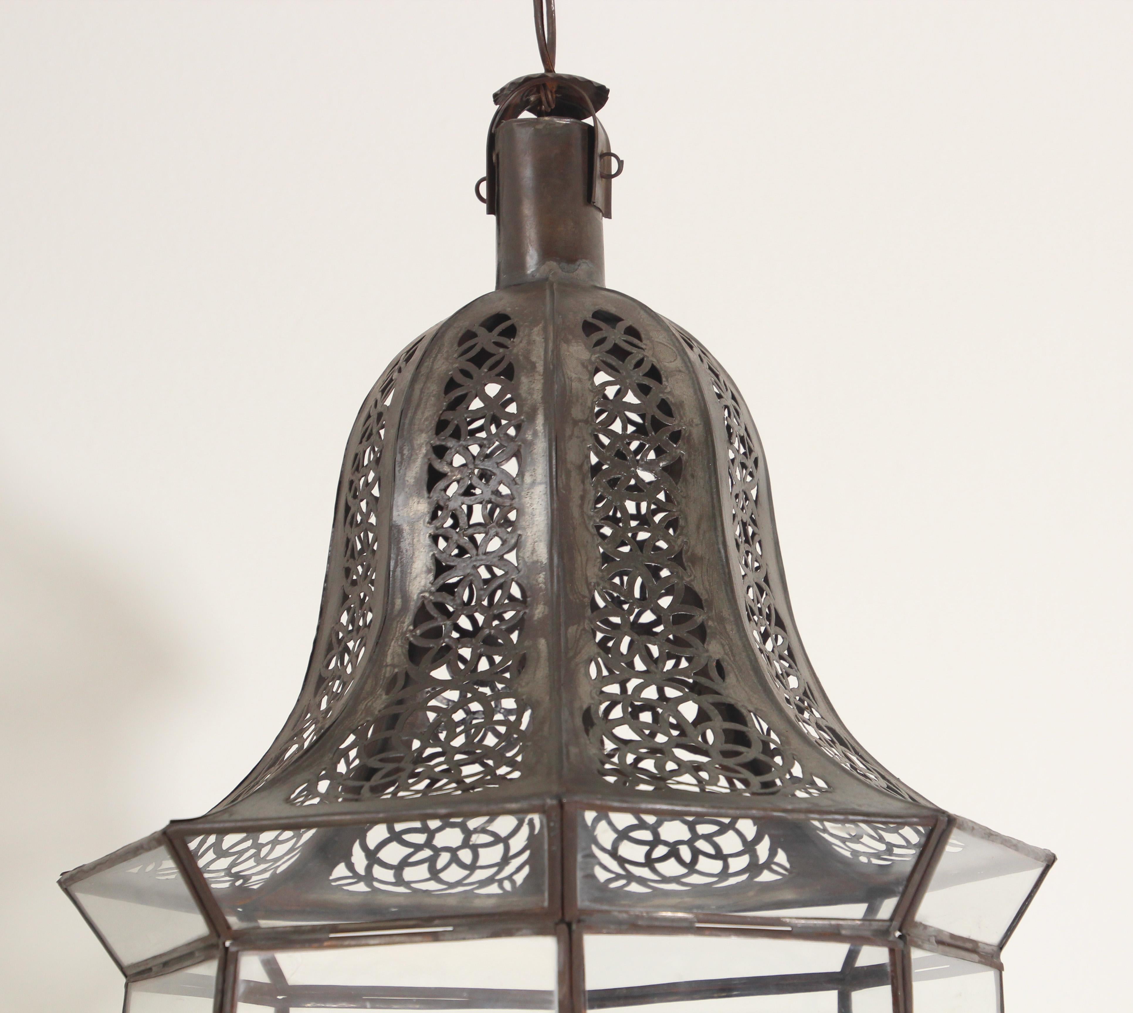 Moroccan Hanging Glass Lantern In Good Condition For Sale In North Hollywood, CA