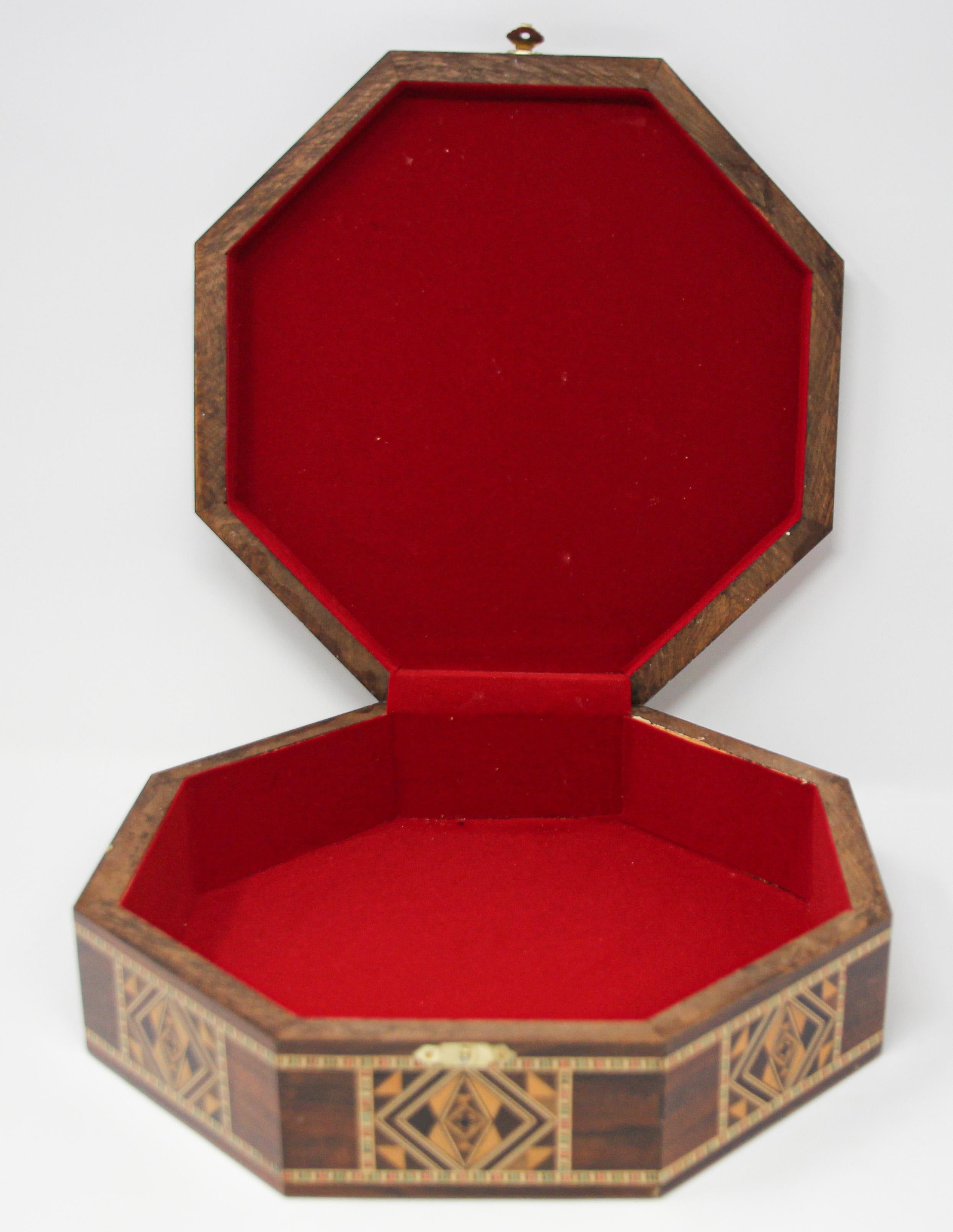 20th Century Moorish Inlaid Marquetry Mosaic Octagonal Jewelry Box