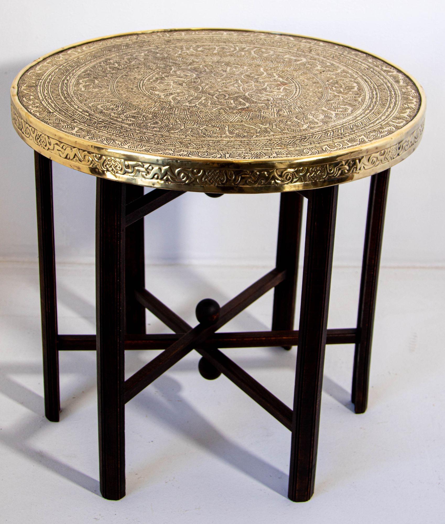 Table à plateau islamique mauresque Espagne années 1920 en vente 6