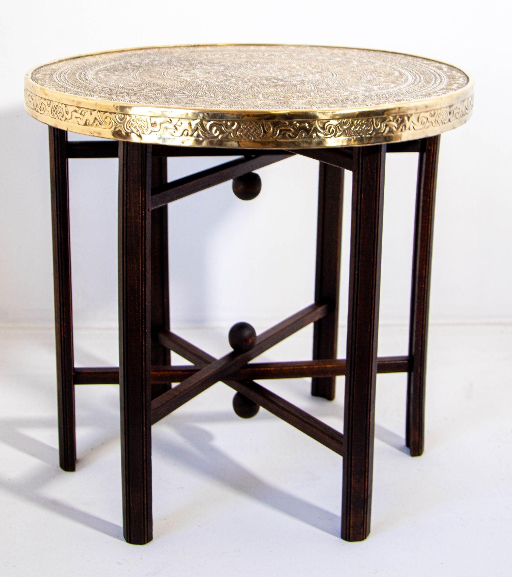 Table à plateau islamique mauresque Espagne années 1920 en vente 8