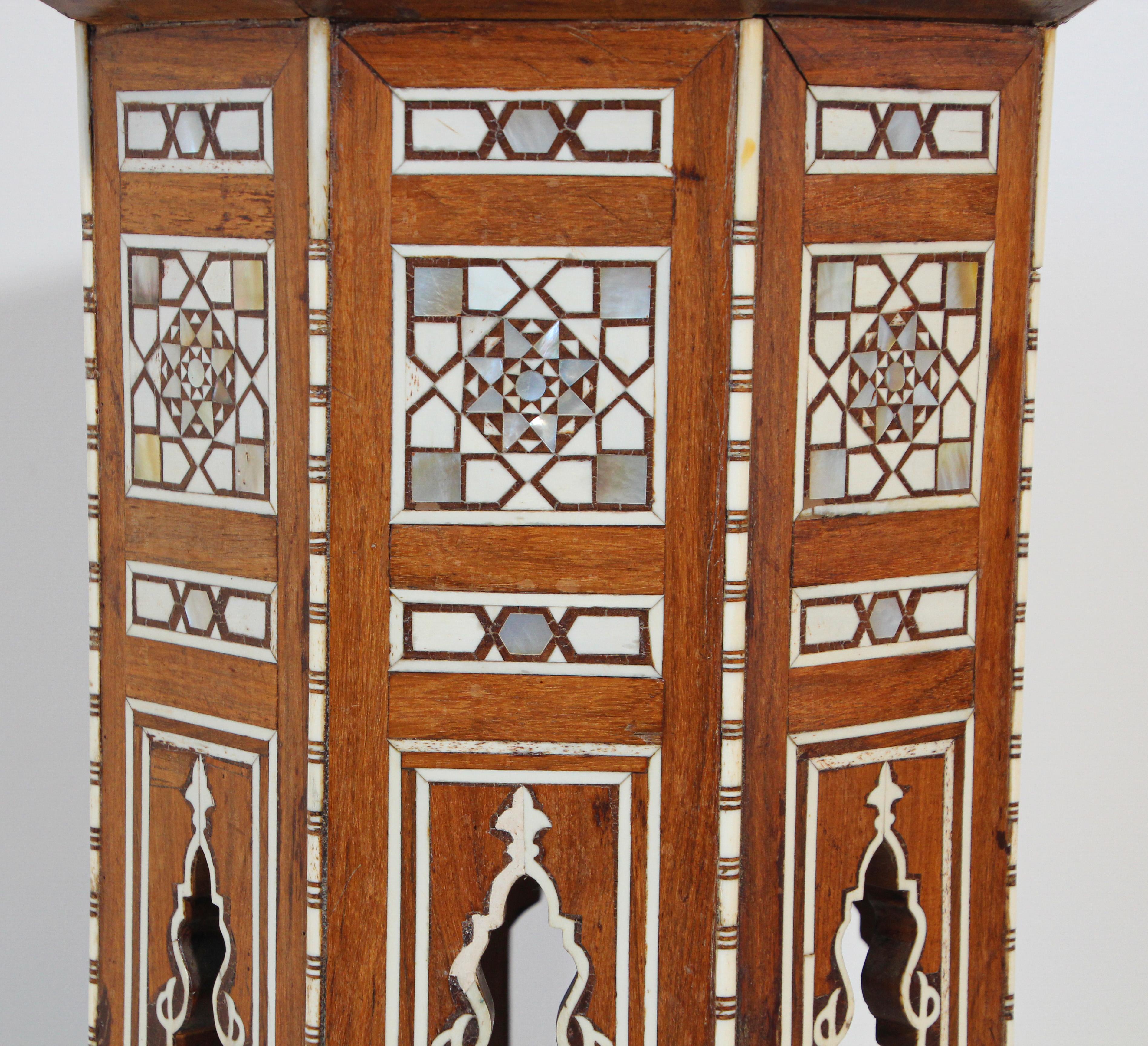 19th Century Moorish Middle Eastern Octagonal Pedestal Table Inlaid