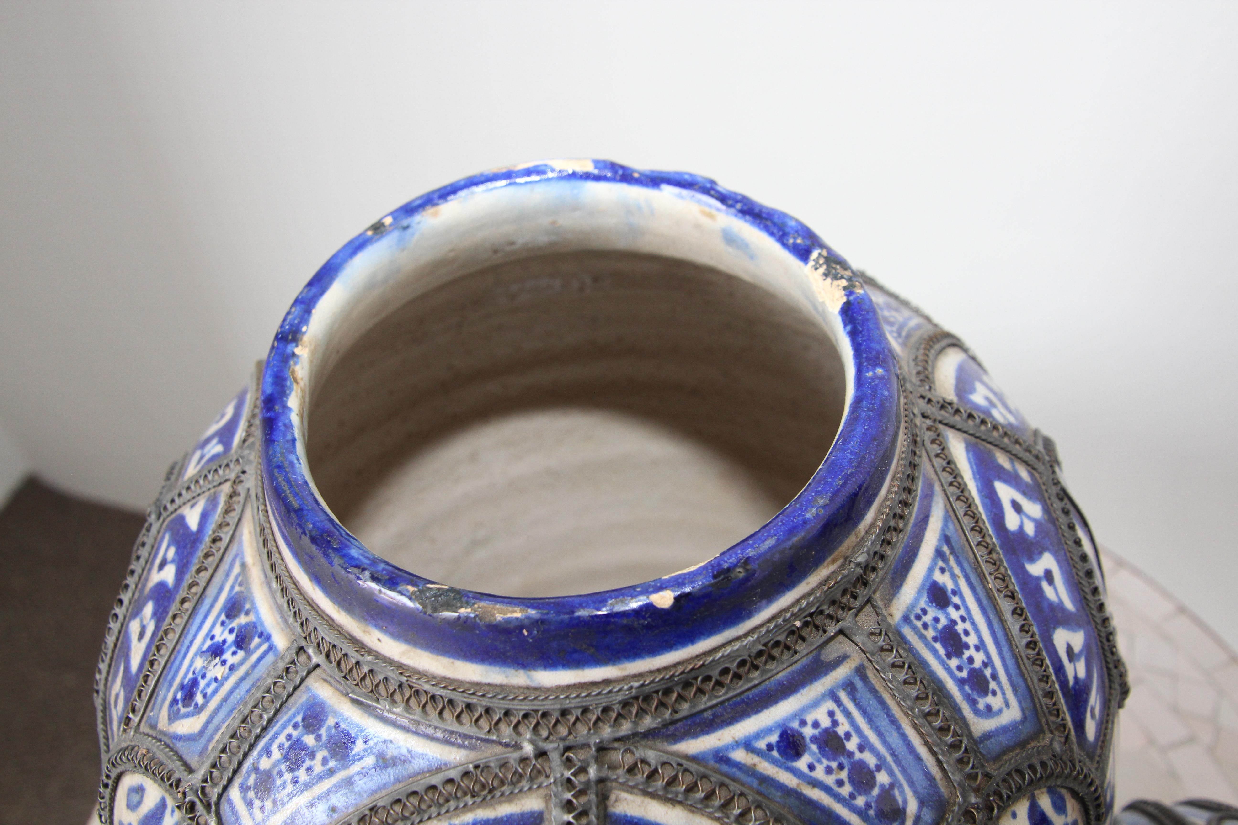 Moorish Moroccan Blue and White Ceramic Vase from Fez 9