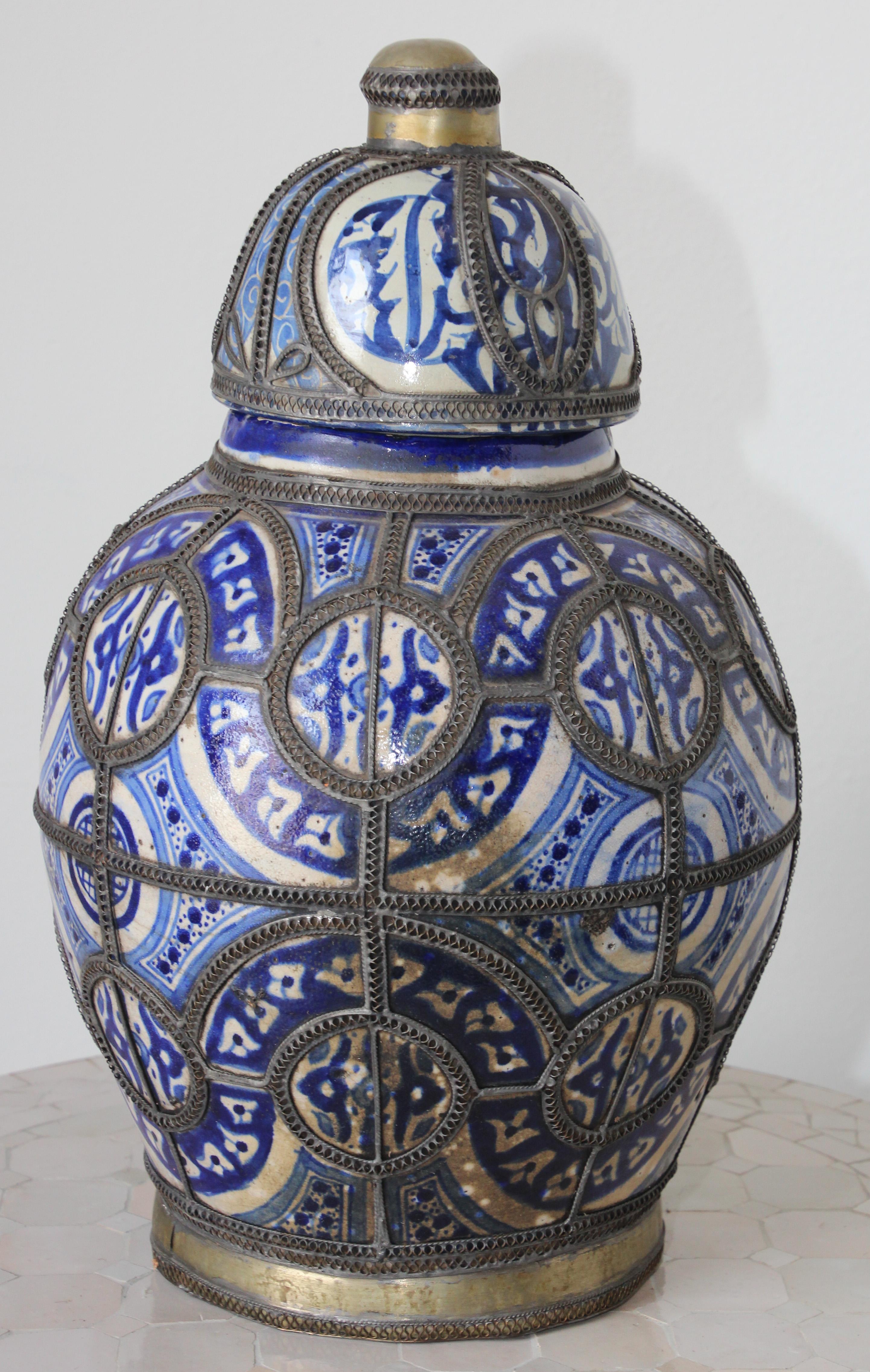 Moorish Moroccan Blue and White Ceramic Vase from Fez 12