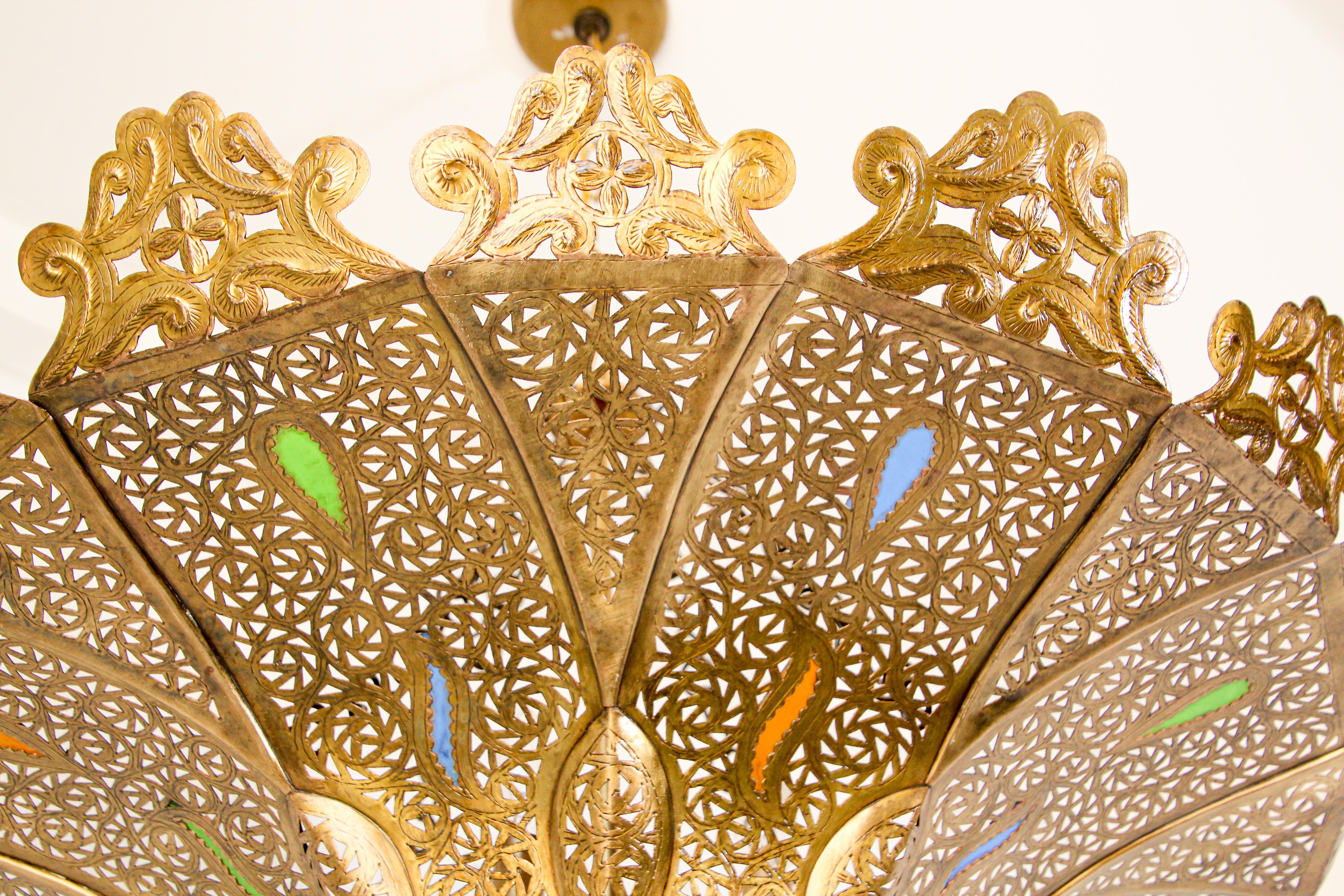 Moorish Moroccan Brass Pasha Chandelier In Good Condition For Sale In North Hollywood, CA