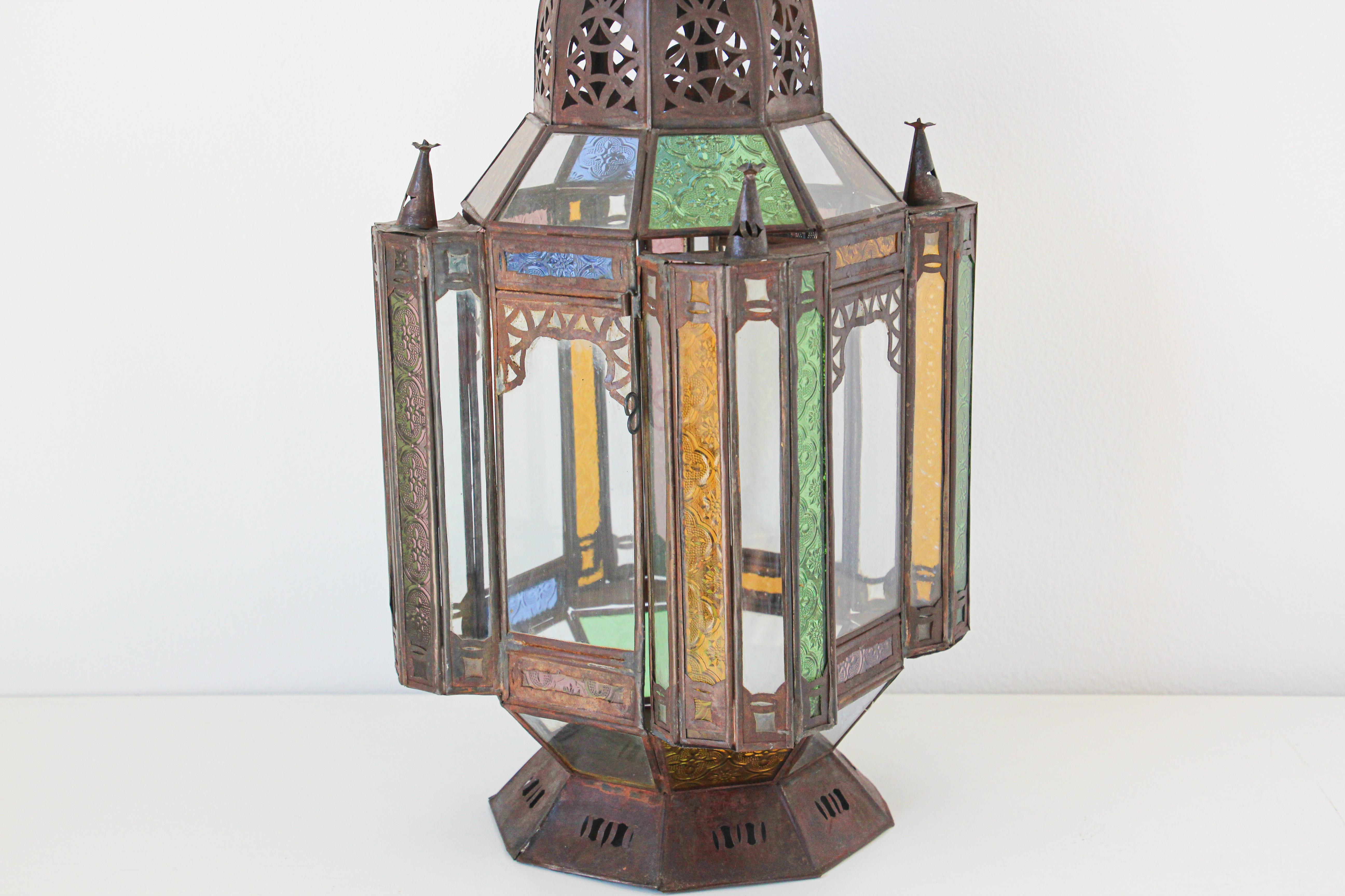 Moorish Moroccan Metal and Glass Candle Lantern In Good Condition In North Hollywood, CA