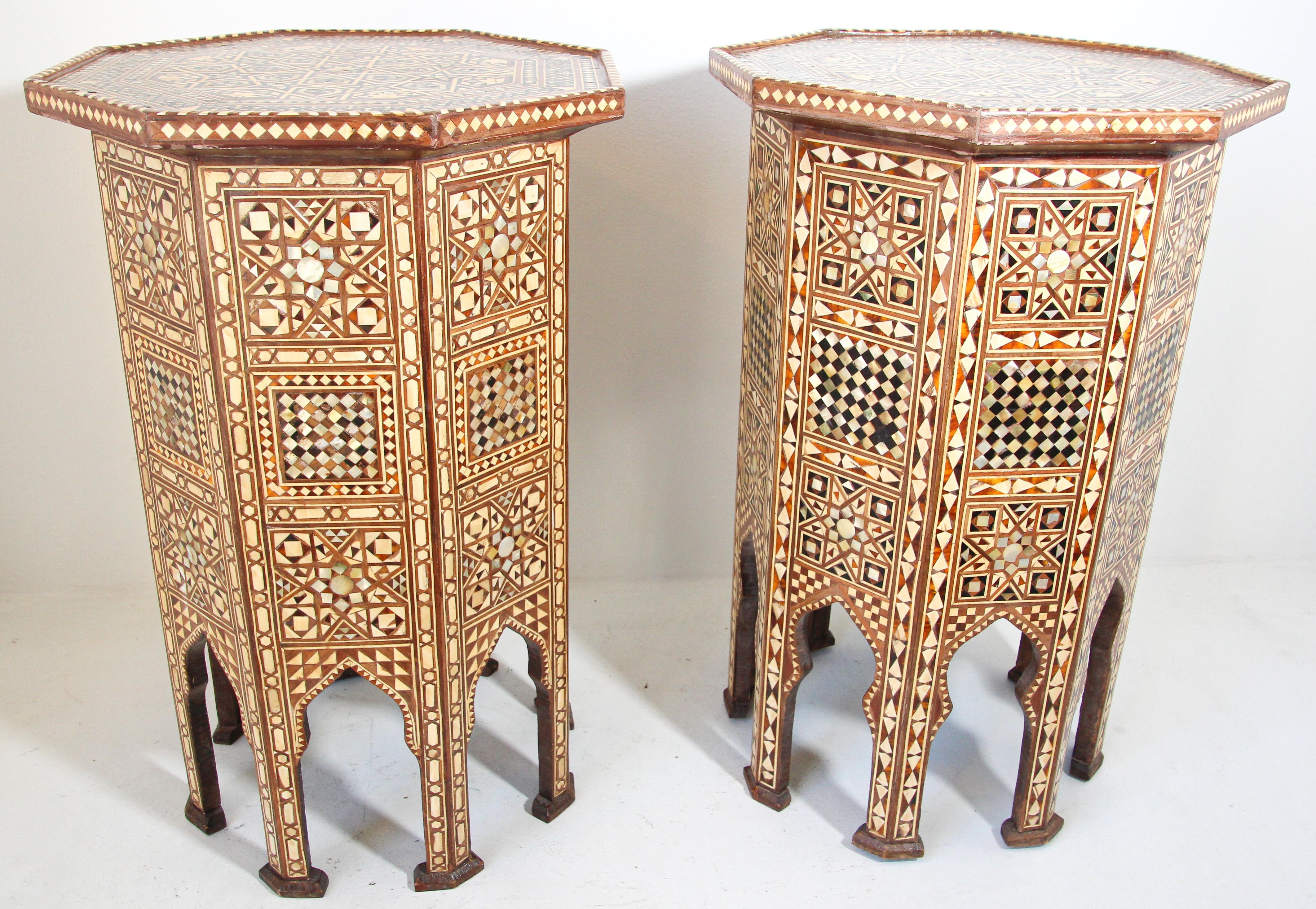 Moorish Moroccan Octagonal Pedestal Tables Inlaid with Mosaic Marquetry For Sale 2