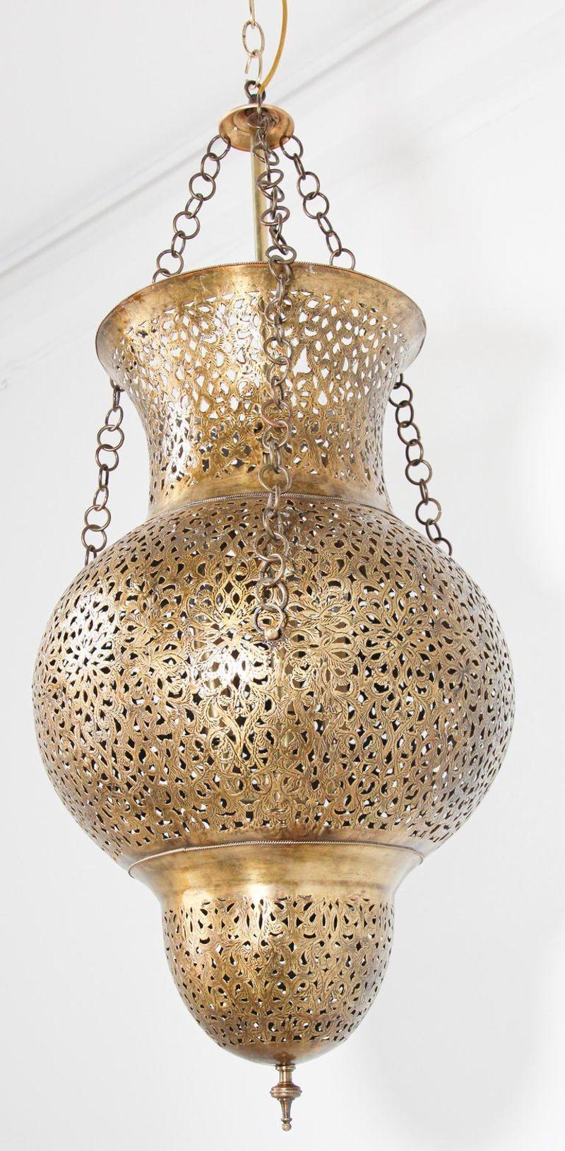 Moorish Moroccan Polished Brass Chandelier 9