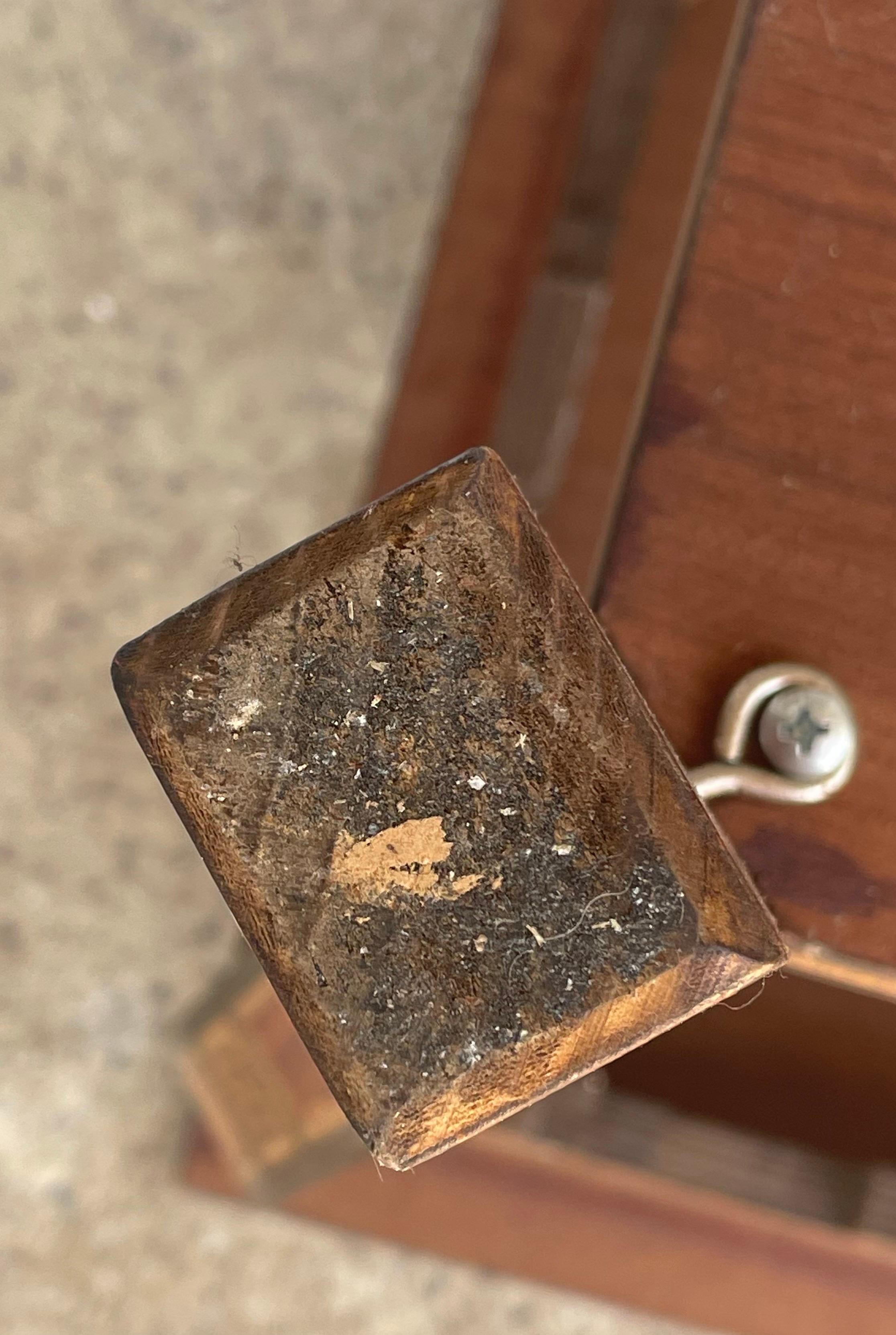 Tavolo da tè quadrato occasionale con intarsio in legno di madreperla moresco in vendita 3