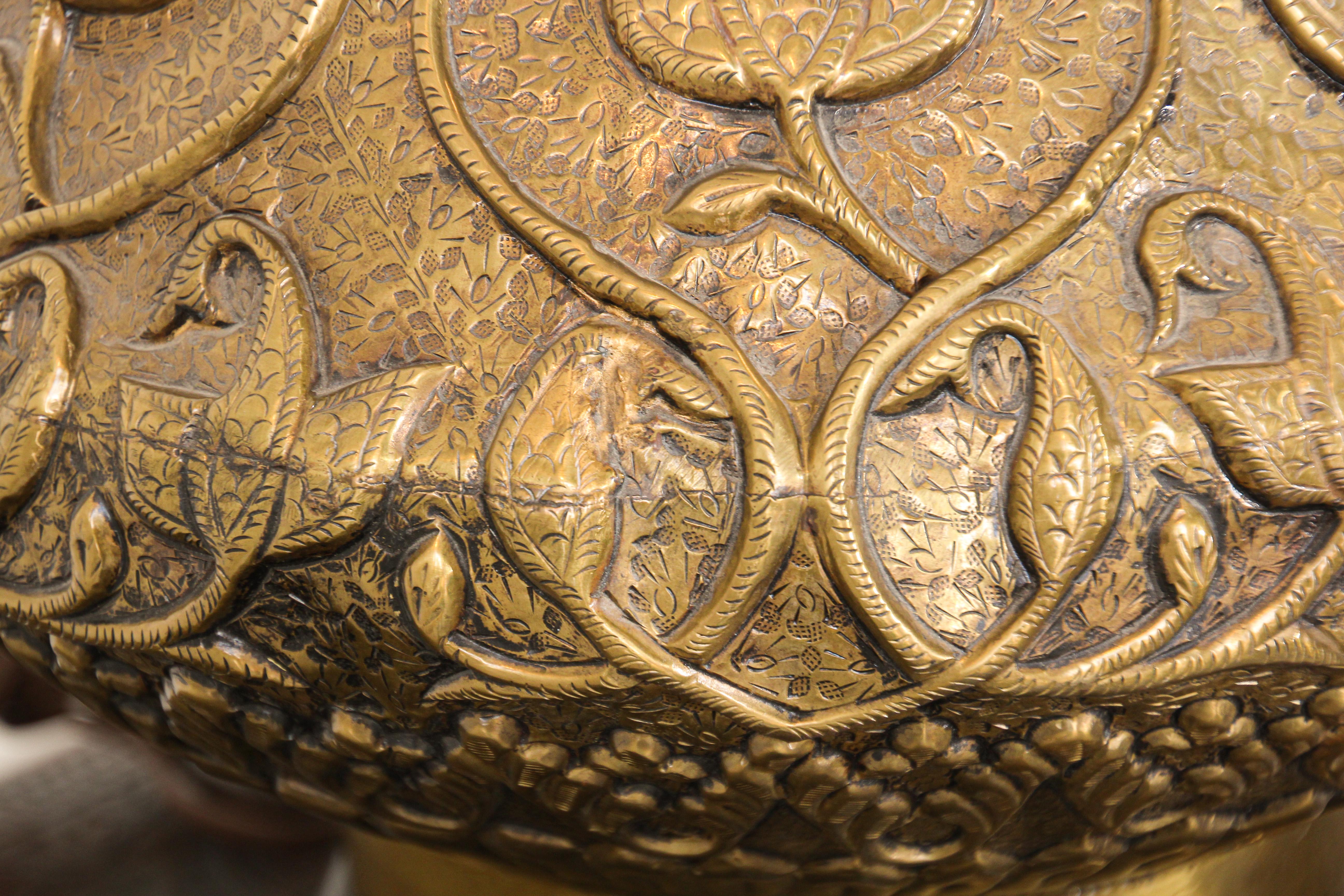Moorish Mughal Indo Persian Brass Table Lamp For Sale 5