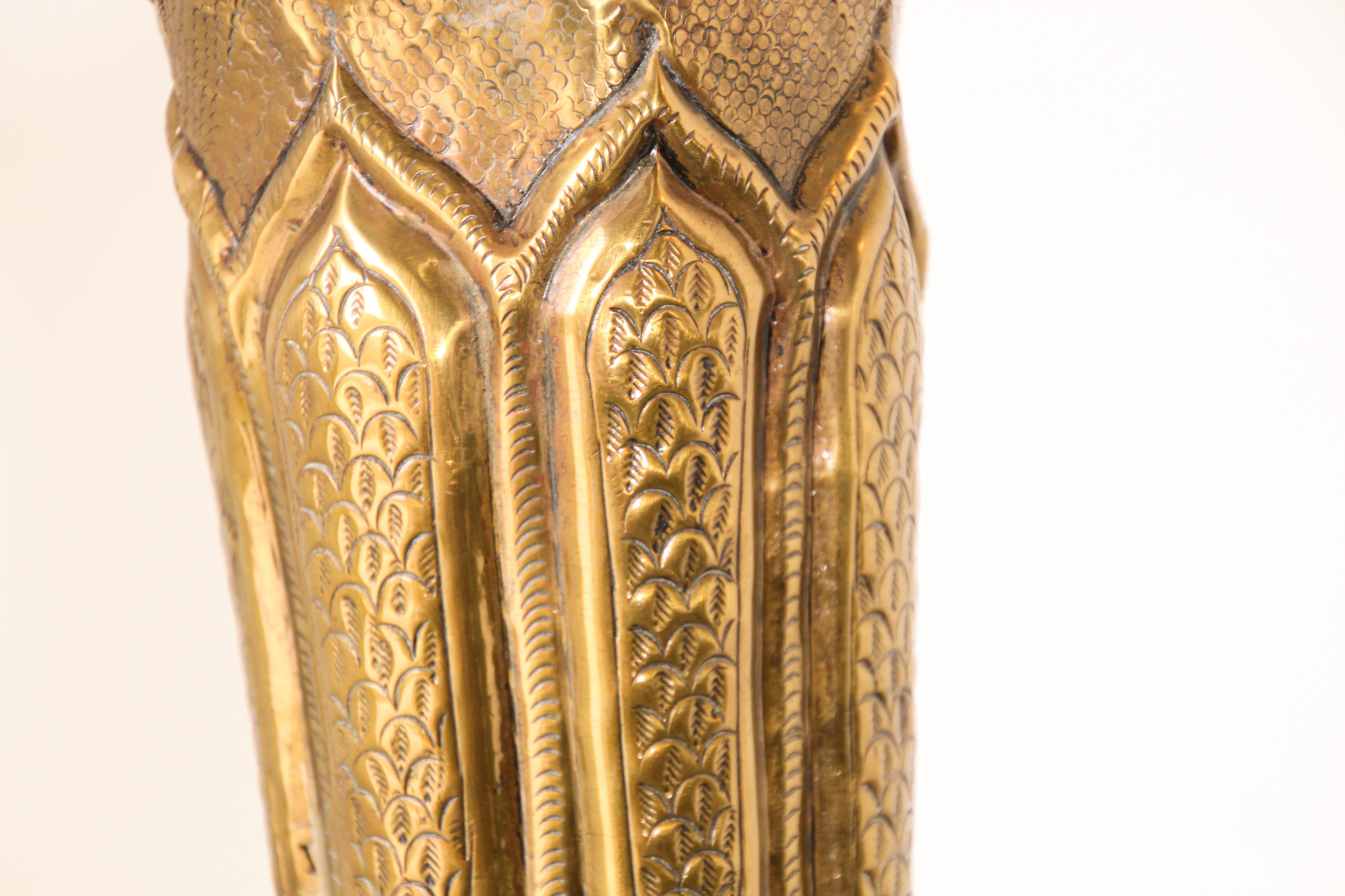 Moorish Mughal Indo Persian Brass Table Lamp For Sale 7