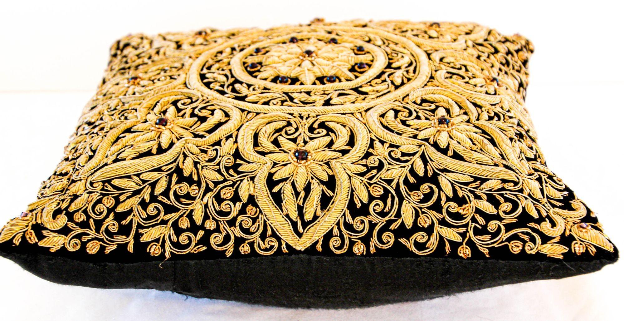 Moorish Mughal Style Throw Pillow with Raised Gold Metallic Thread ... - Meral Durum Menny Throw Pillows