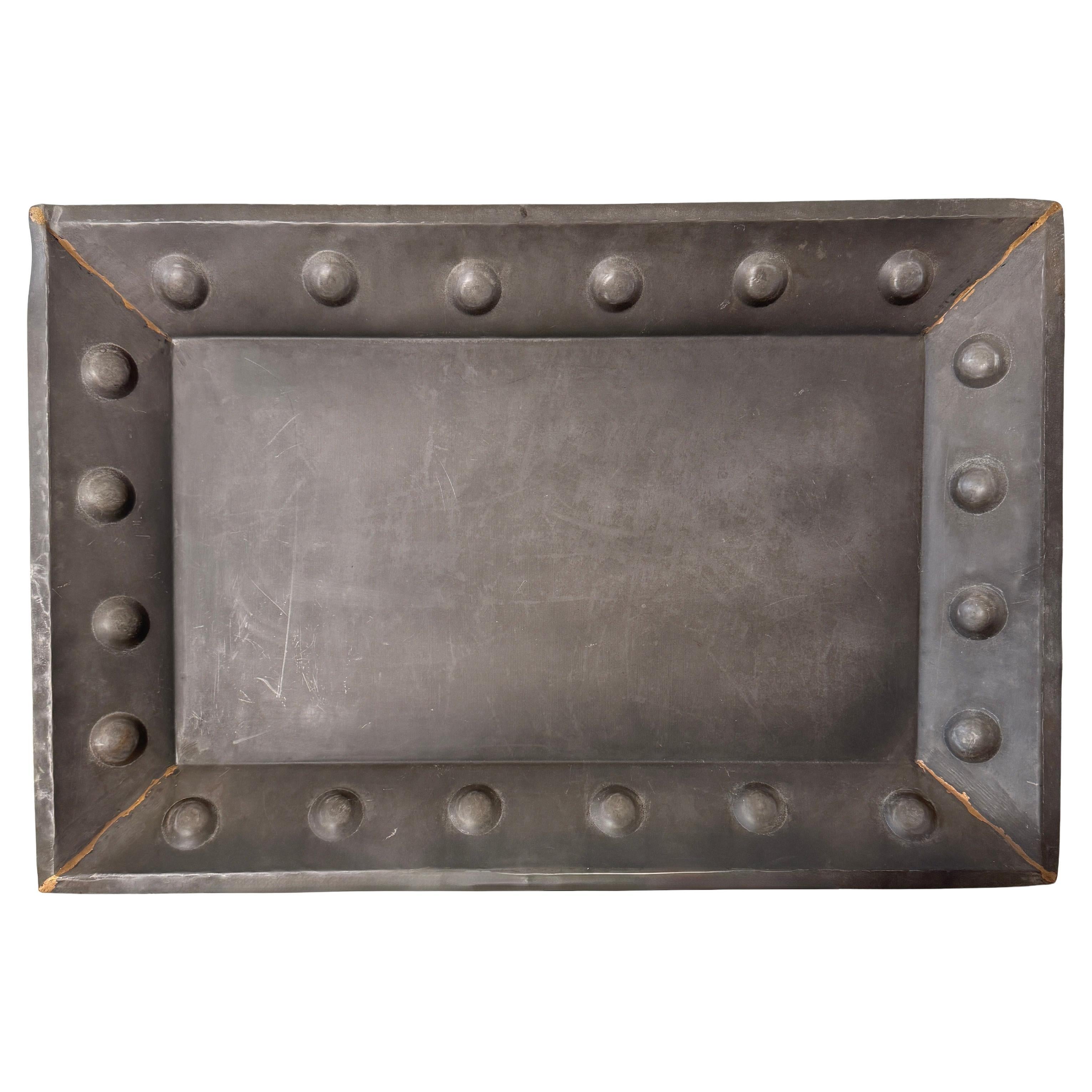 Bandeja de servir de hierro rústico con círculos martillados de estilo morisco,  Grande 20" x 30"