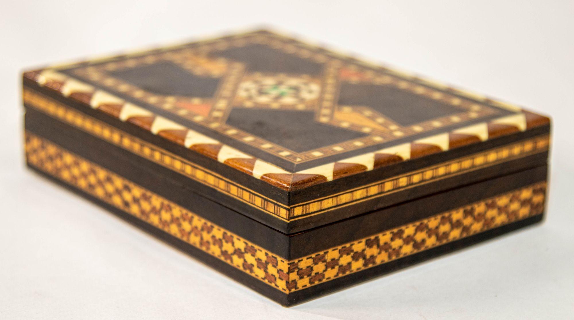20th Century Moorish Spain Inlaid Marquetry Mosaic Box, 1950s For Sale