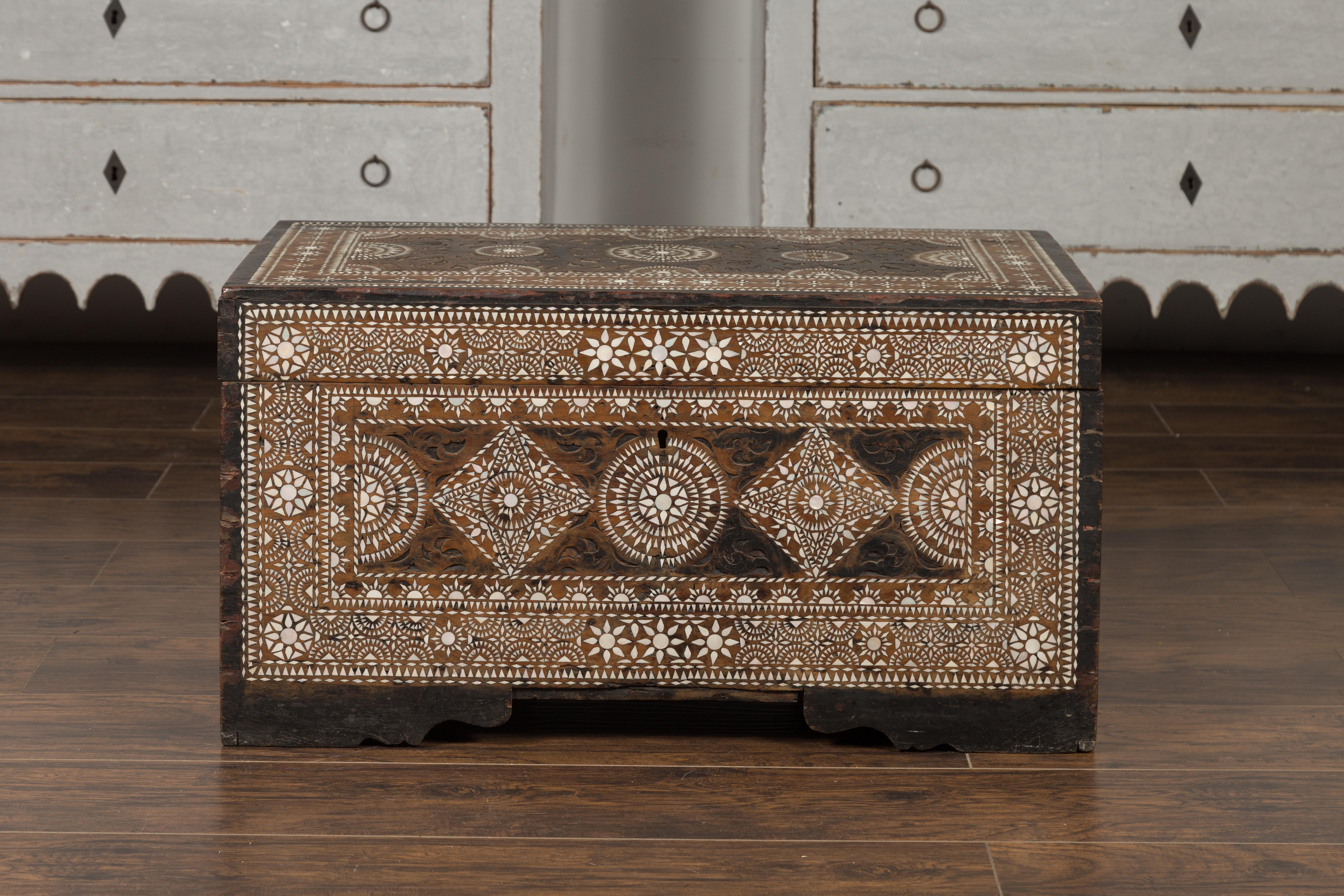 Moorish Style 1920s Blanket Chest with Geometric Mother of Pearl Inlaid Decor 10
