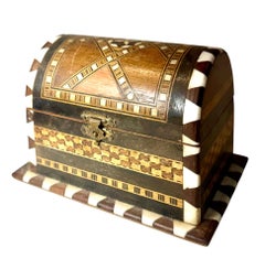 Moorish Style Spanish Inlaid Box With Mother Of Pearl And Bone