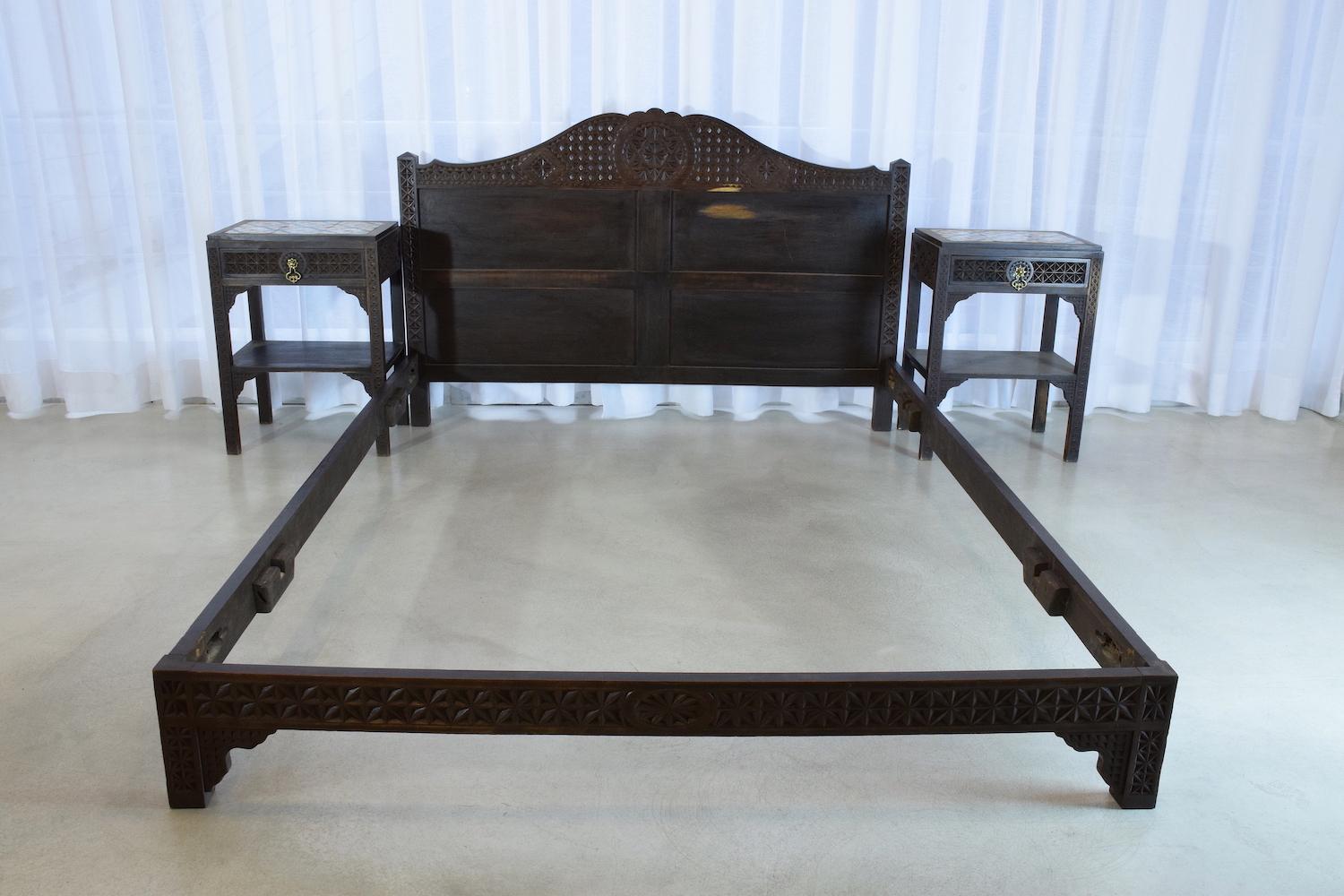 1930s bed