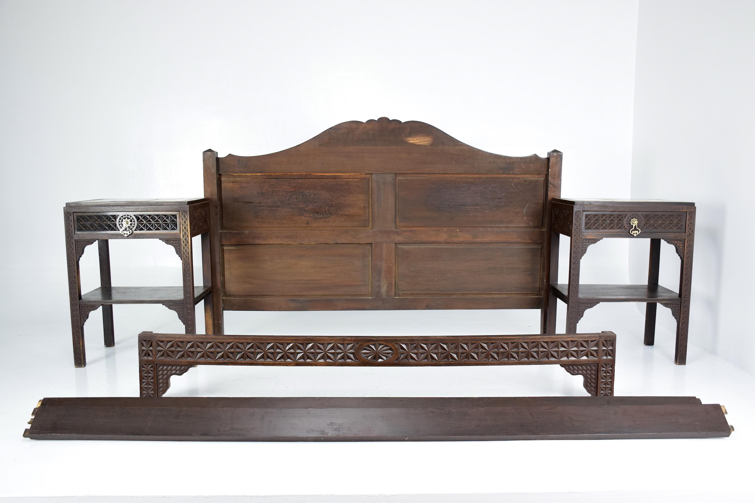 Wood Moorish Vintage Sculpted Bed and Nightstands, 1930s