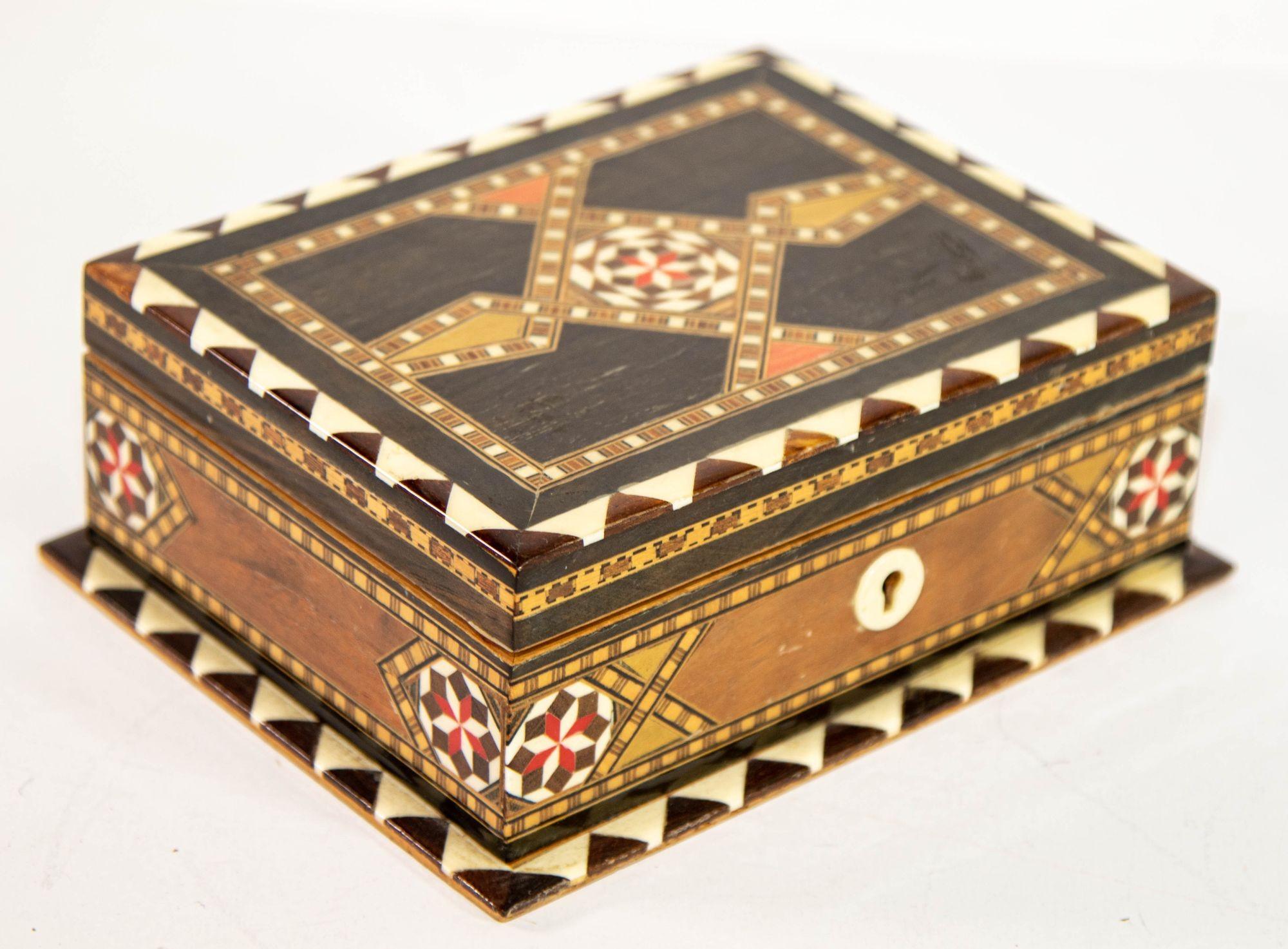Moorish Wood Box Islamic Marquetry Mosaic Art Granada Spain Khatam Decor 1940s For Sale 6