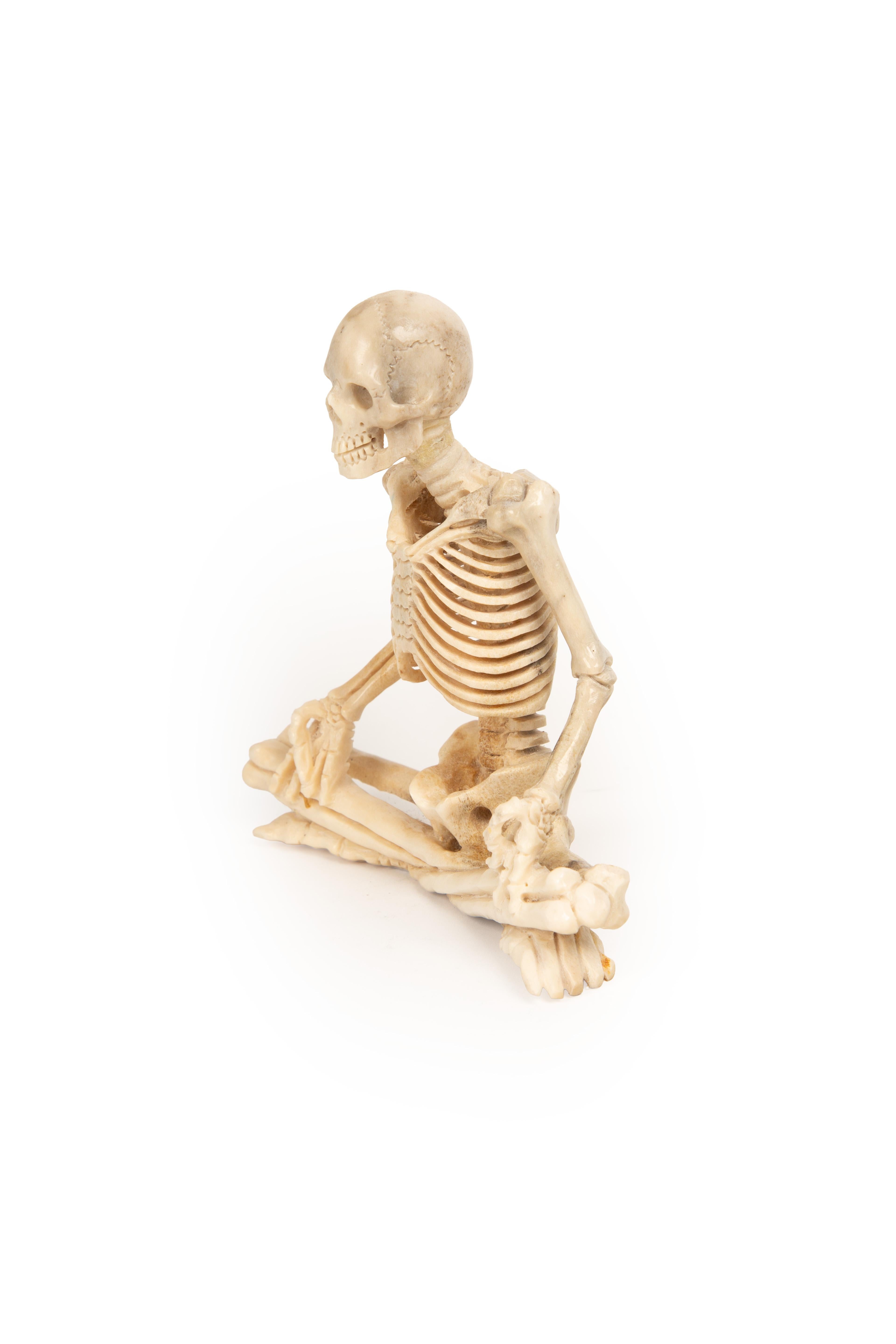 Moose Antler Yoga Skeleton – Hand-Carved and Totally Zen In New Condition For Sale In New York, NY