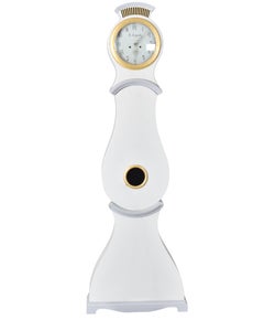 Mora Clock
