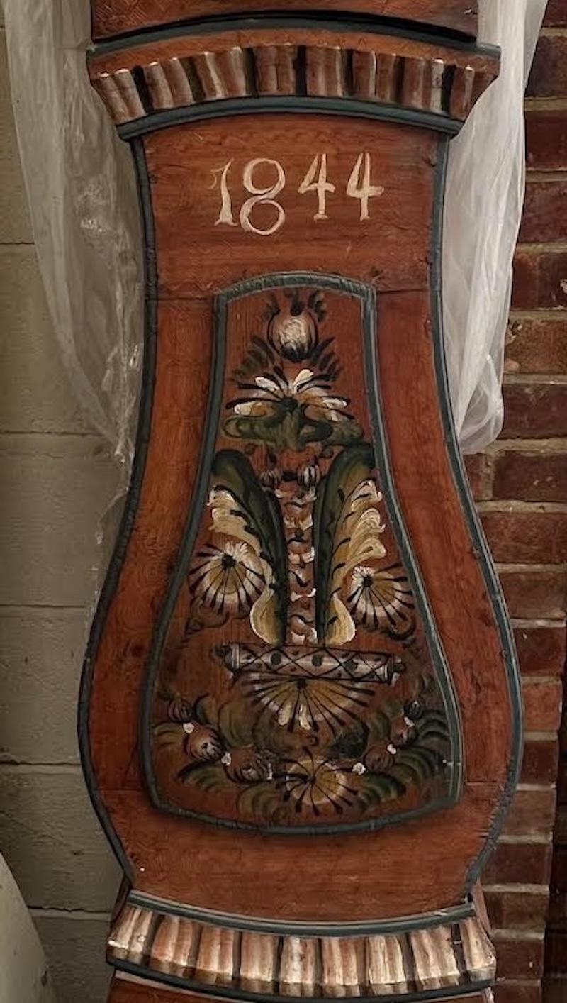 Gustavian Mora Clock Swedish 1800s Antique Folk Art 200cm Faux Wood Grain 1800s For Sale