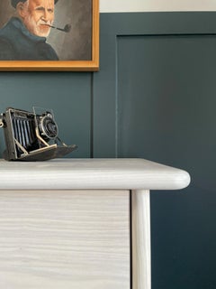 Commode Mora