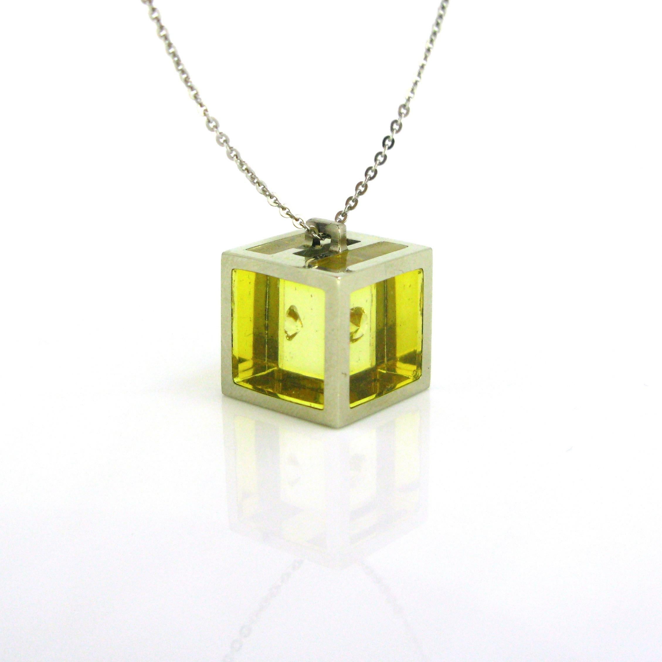 Morabito 1970 Modernist Gold Maxi Cube Diamonds Pendant In Good Condition In London, GB