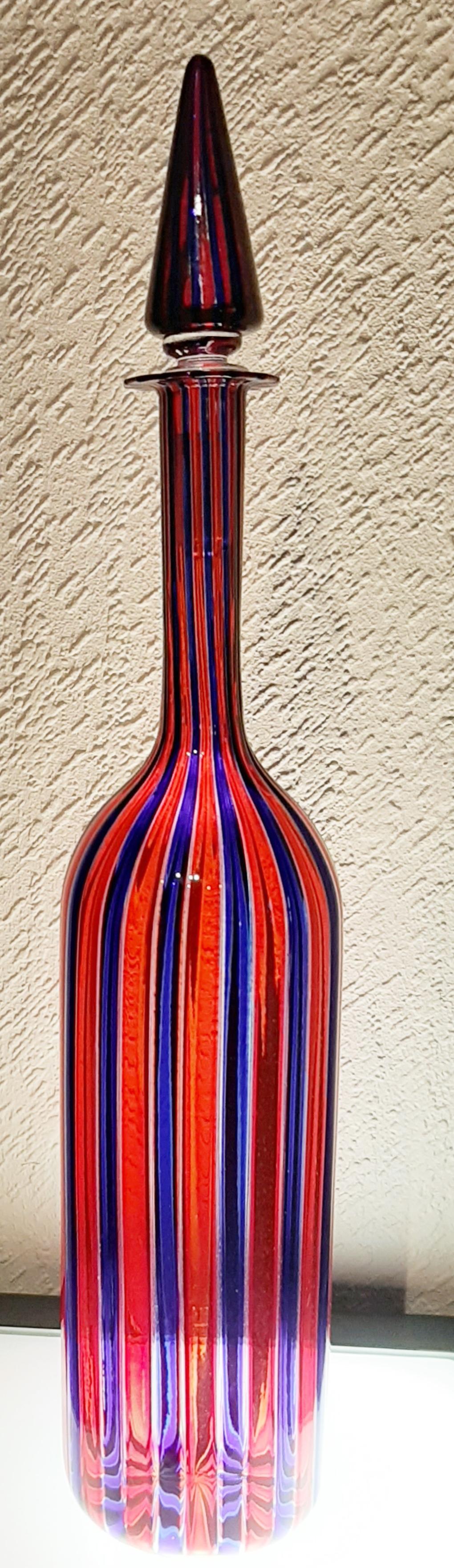 Bouteille en verre «randiane » de Venini, Italie, années 1960 Bon état - En vente à Brussels, BE