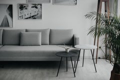 Ensemble de tables d'appoint en acier et marbre Moray