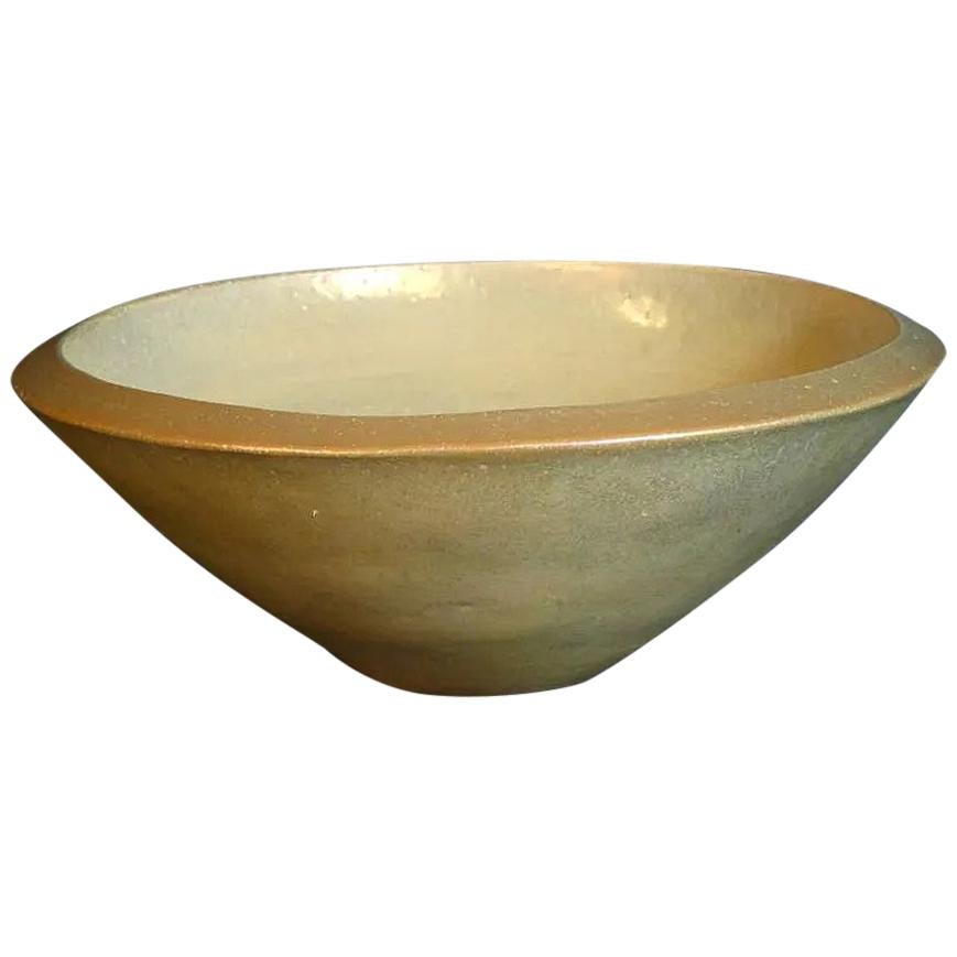 Mobach, Large Enameled Earthenware Basin, Signed "Mobach" circa 1970-1980 For Sale
