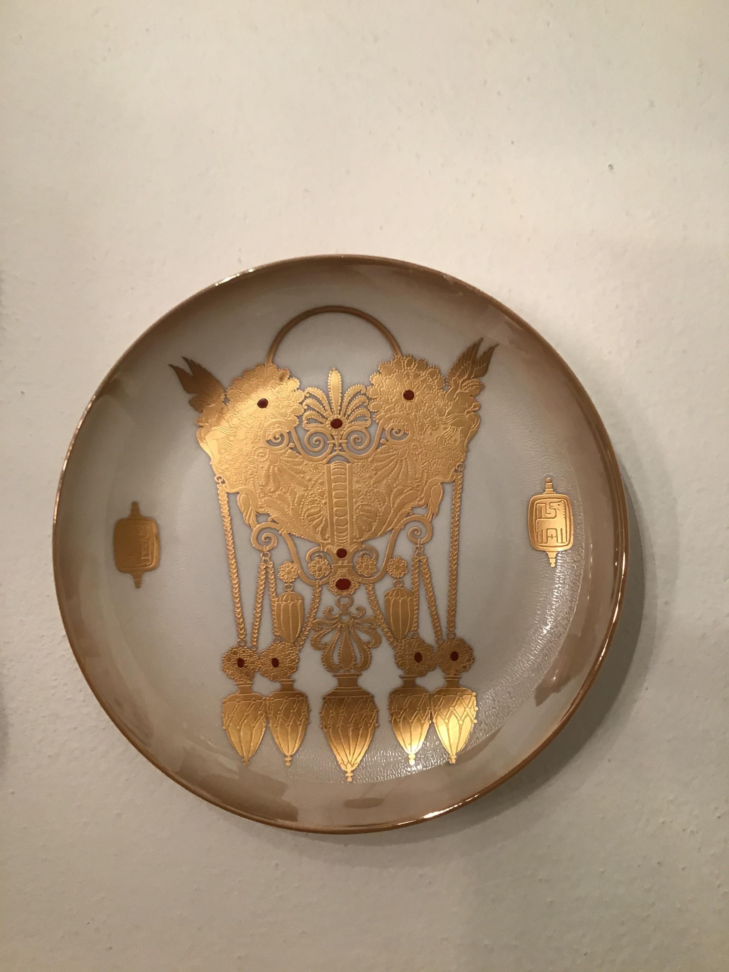Other Morbelli Porcelain Wall Plate “Gioielli Italici”, 1987 Italy  For Sale