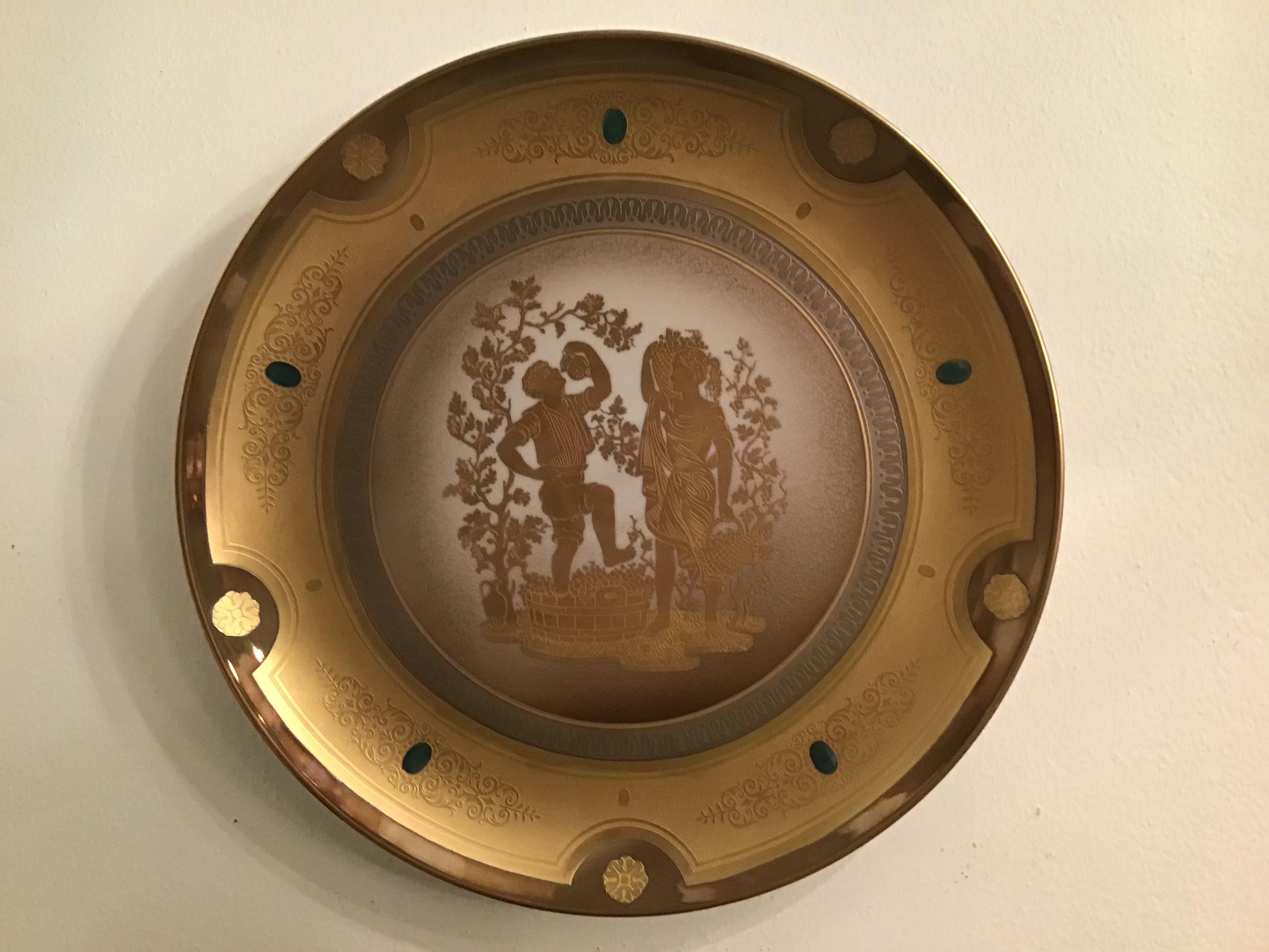 Mid-20th Century Morbelli Porcelain Wall Plate Gold “ Autunno”, 1960, Italy For Sale