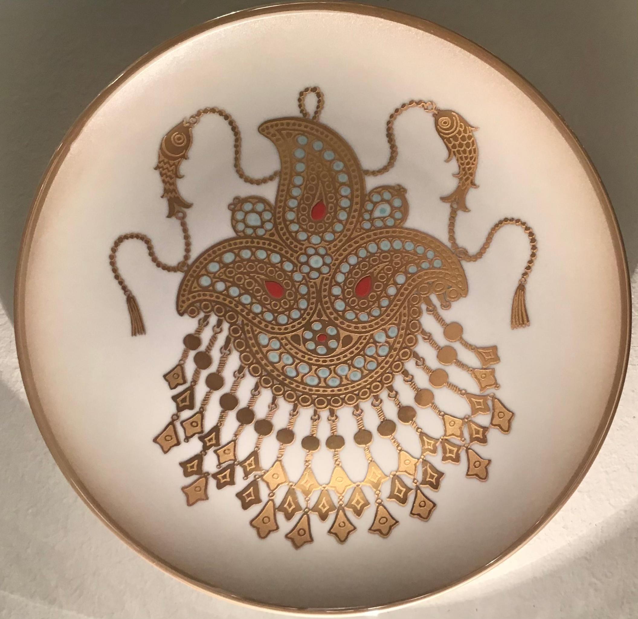 Mid-20th Century Morbelli Porcelain Wall Plates Worked with Pure Gold, 1960, Italy For Sale