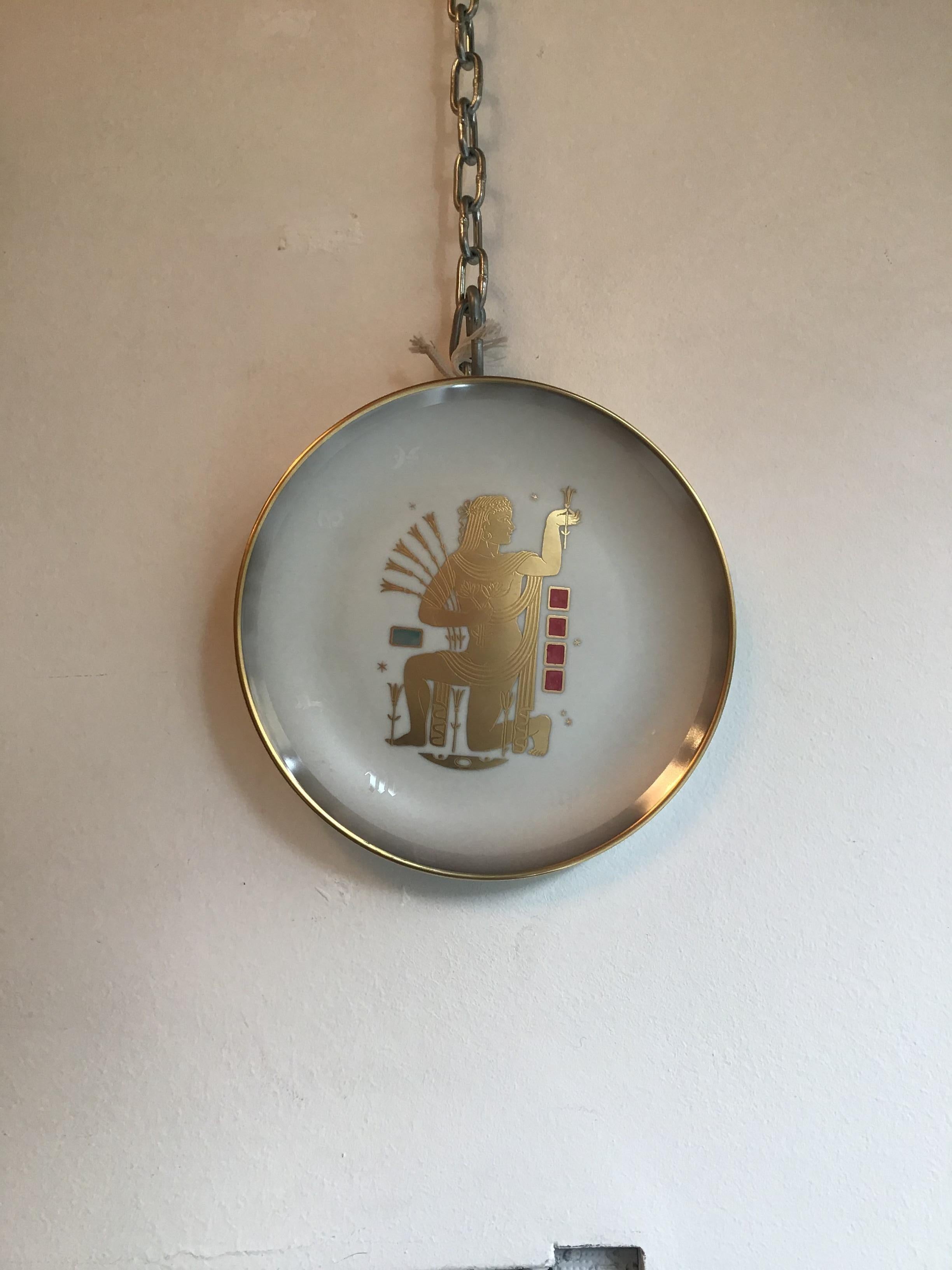 Autre Assiette zodiaque Morbelli en porcelaine vierge et or, 1950, Italie en vente