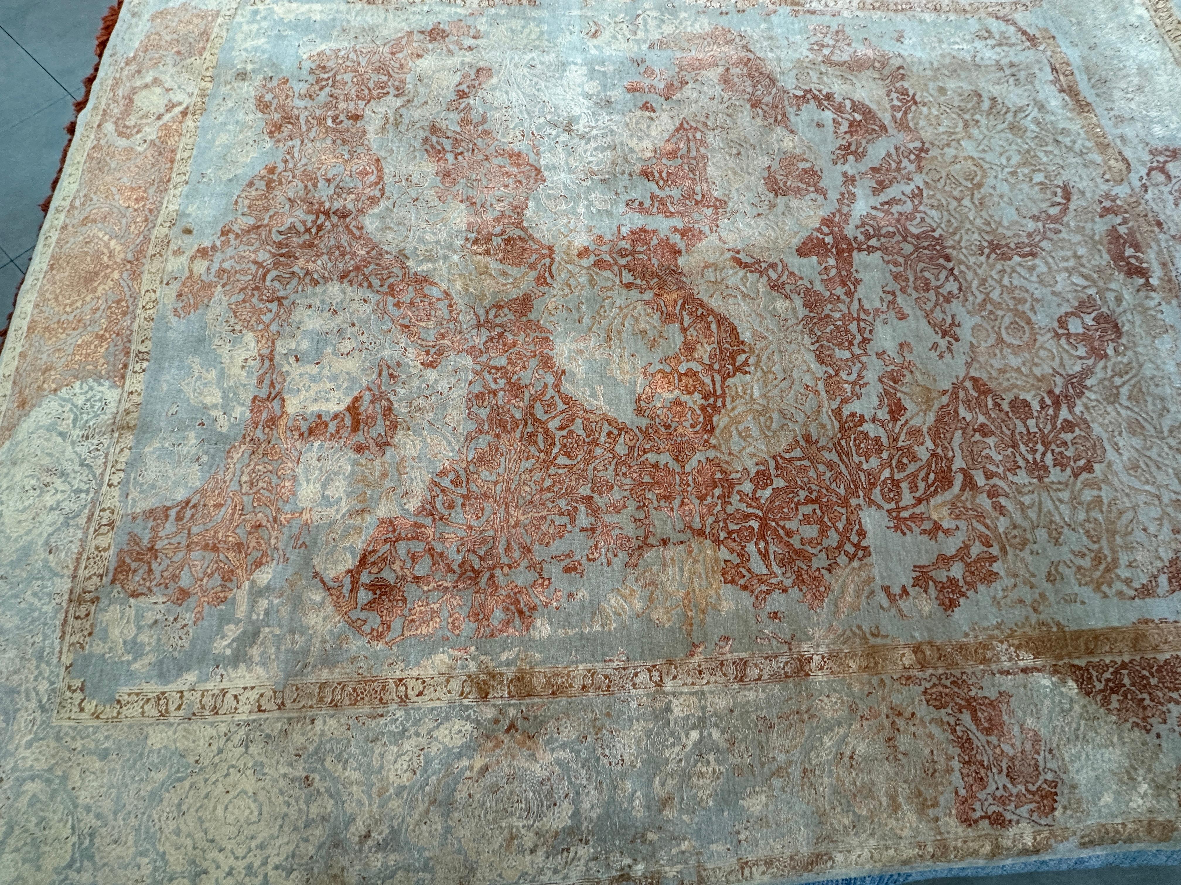 Hand-Woven Morden 8x10 Orange Tone Rug For Sale