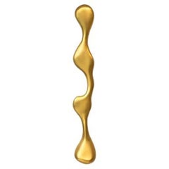 Morder – Large Contemporary Brazilian Gold Leaf Wall Sculpture by Leonardo Bueno