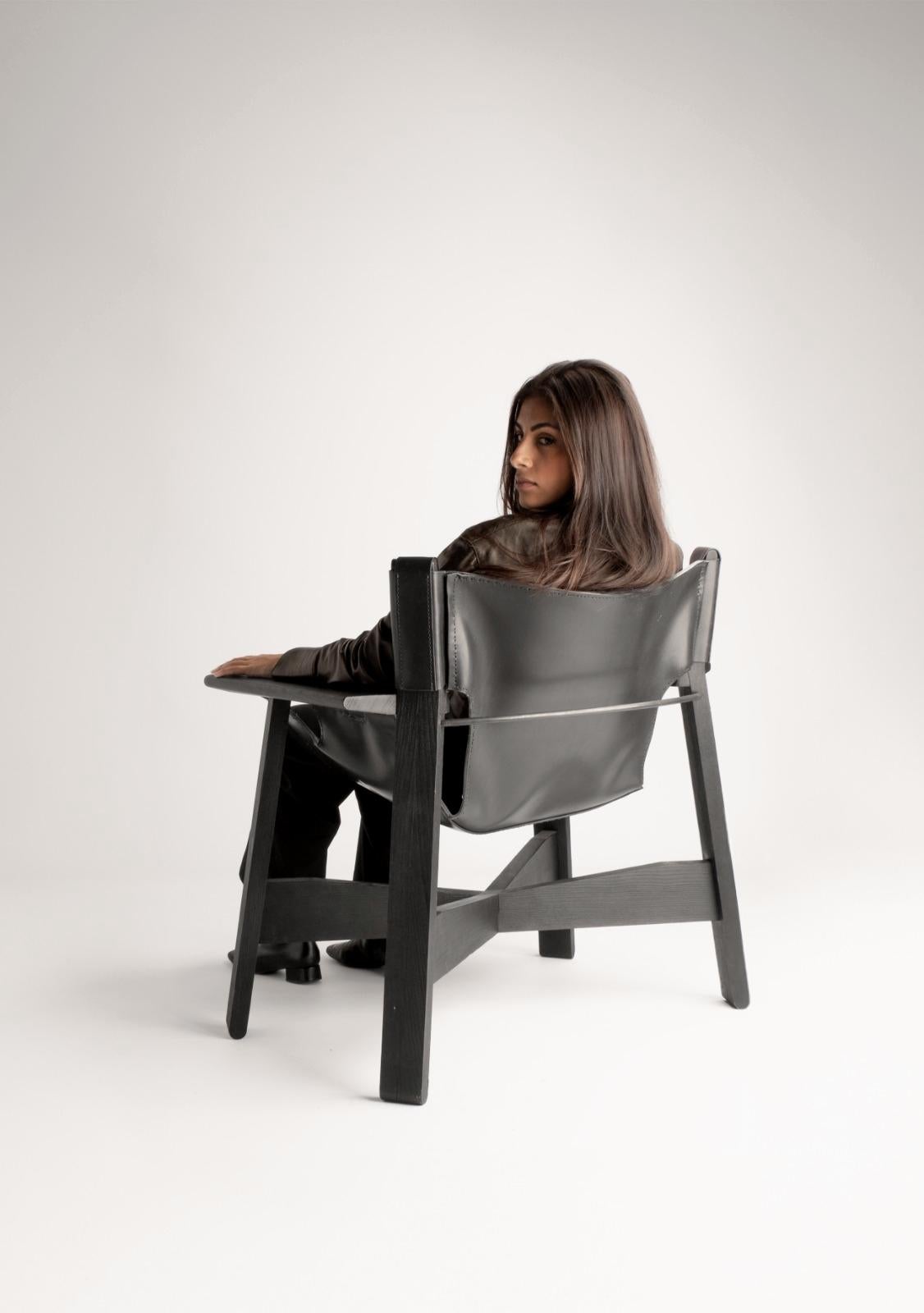 Plus de Wood Wood - Fauteuil en cuir par Adrian Escarfullery en vente 1