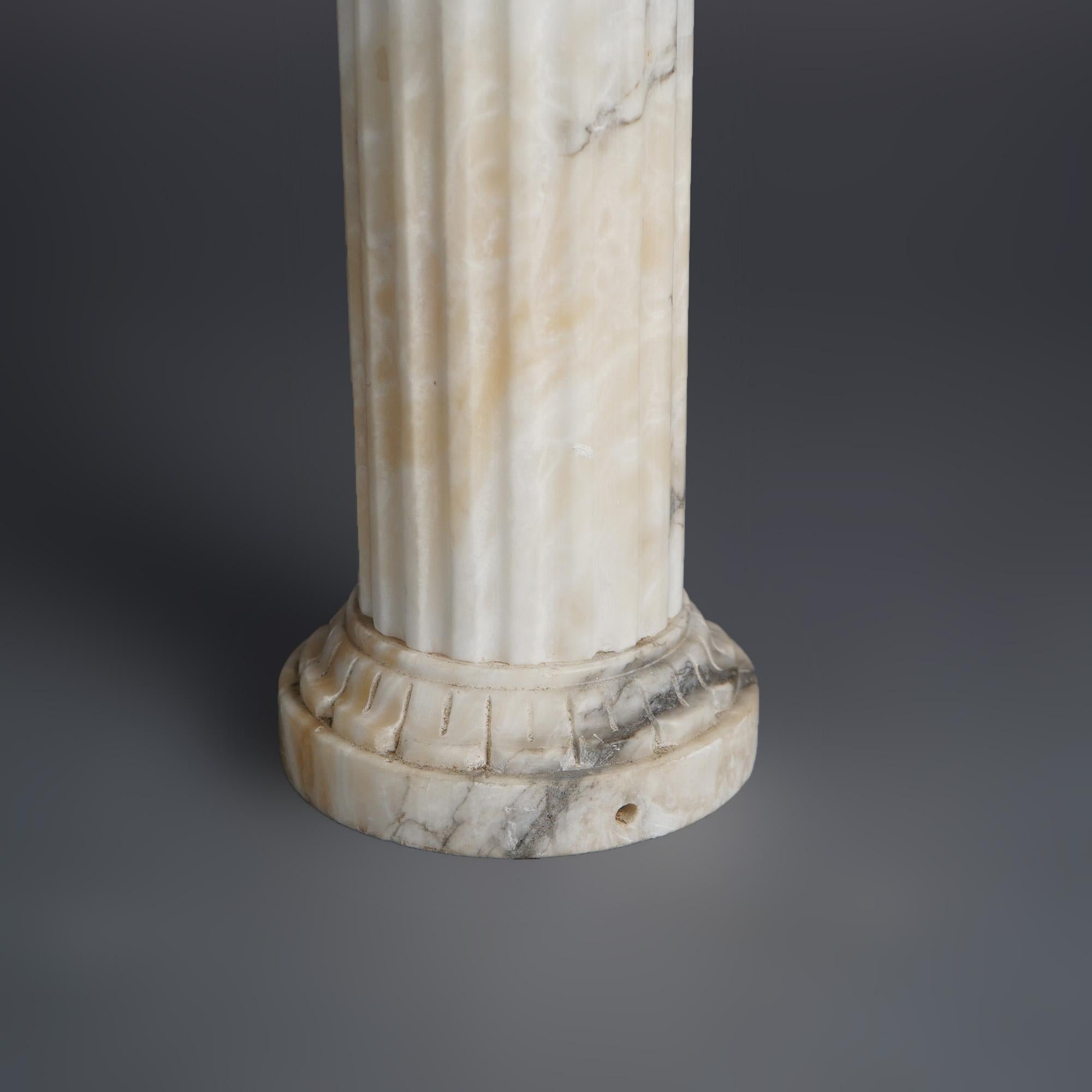 Statue de joueur sur pied en métal bronzé Moreau sur colonne cannelée en marbre C1900 en vente 12