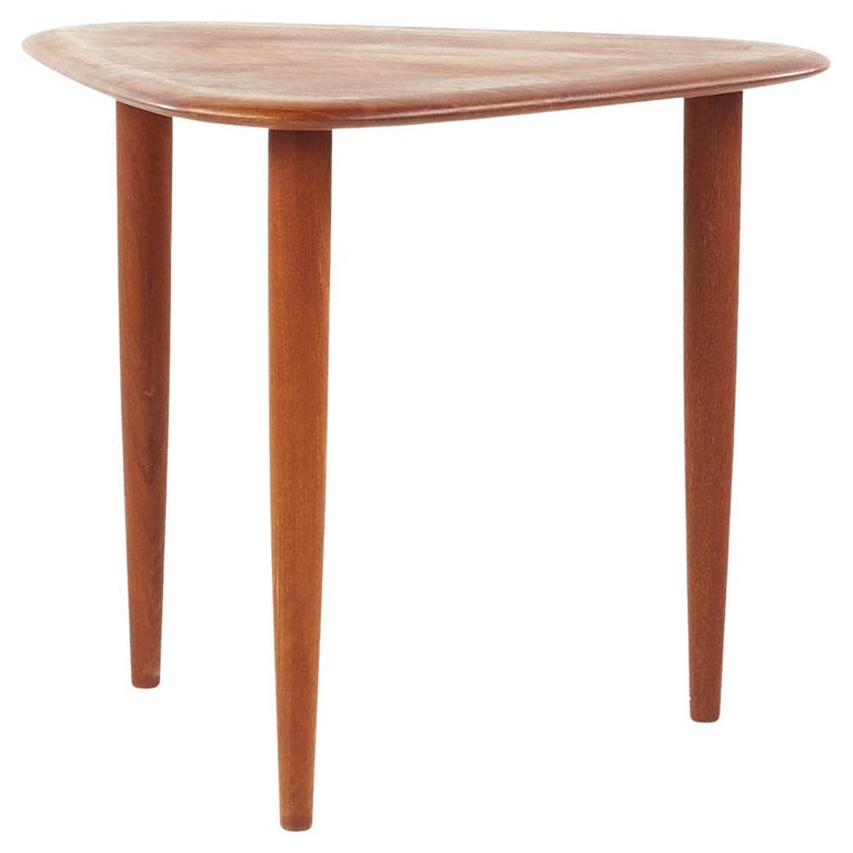 Moreddi Mid Century Danish Teak Guitar Pick Side Table For Sale at 1stDibs