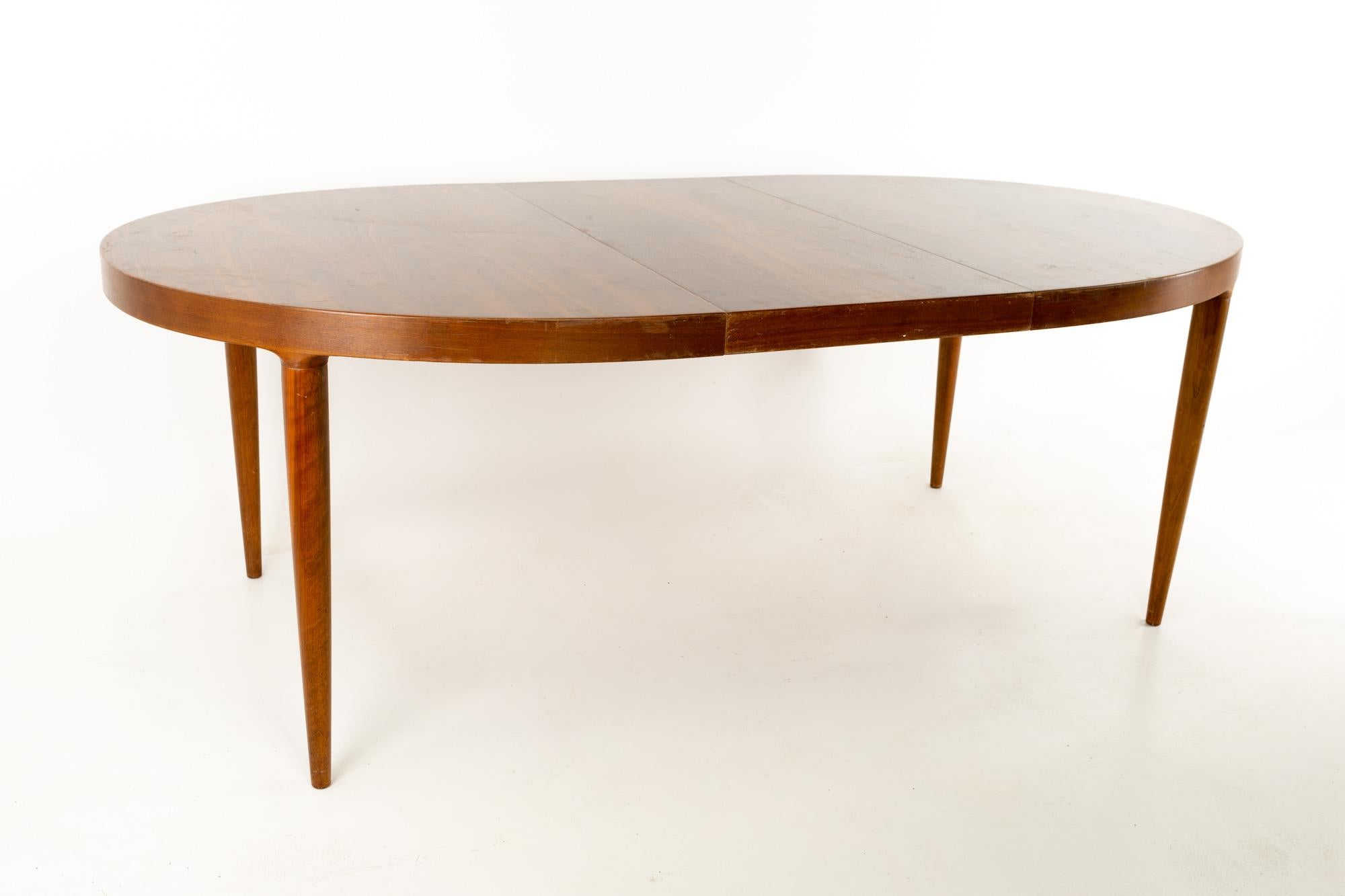 Moreddi Midcentury Danish Modern Walnut Oval Dining Table 4