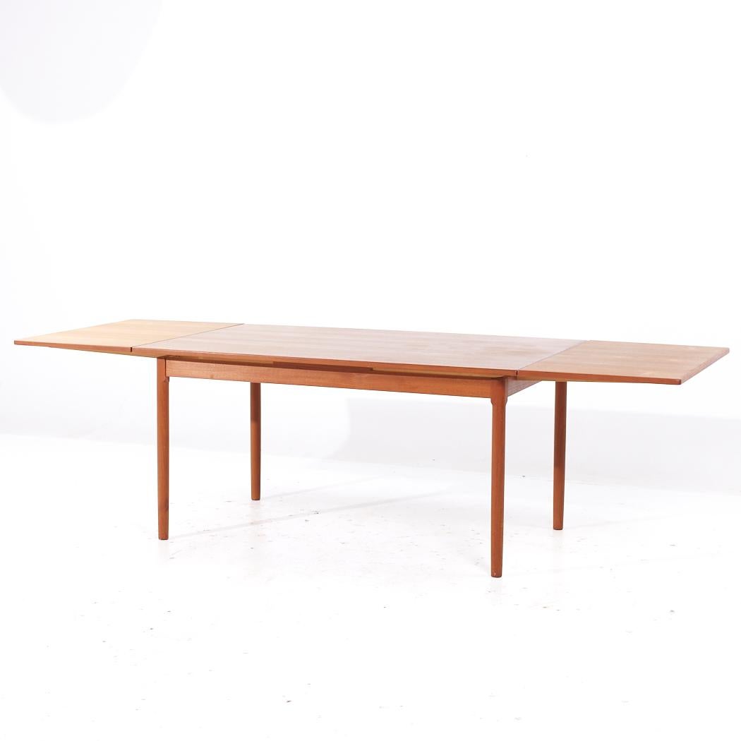 Moreddi Style Mid Century Danish Teak Hidden Leaf Expanding Dining Table (Table de salle à manger à feuilles cachées) en vente 2
