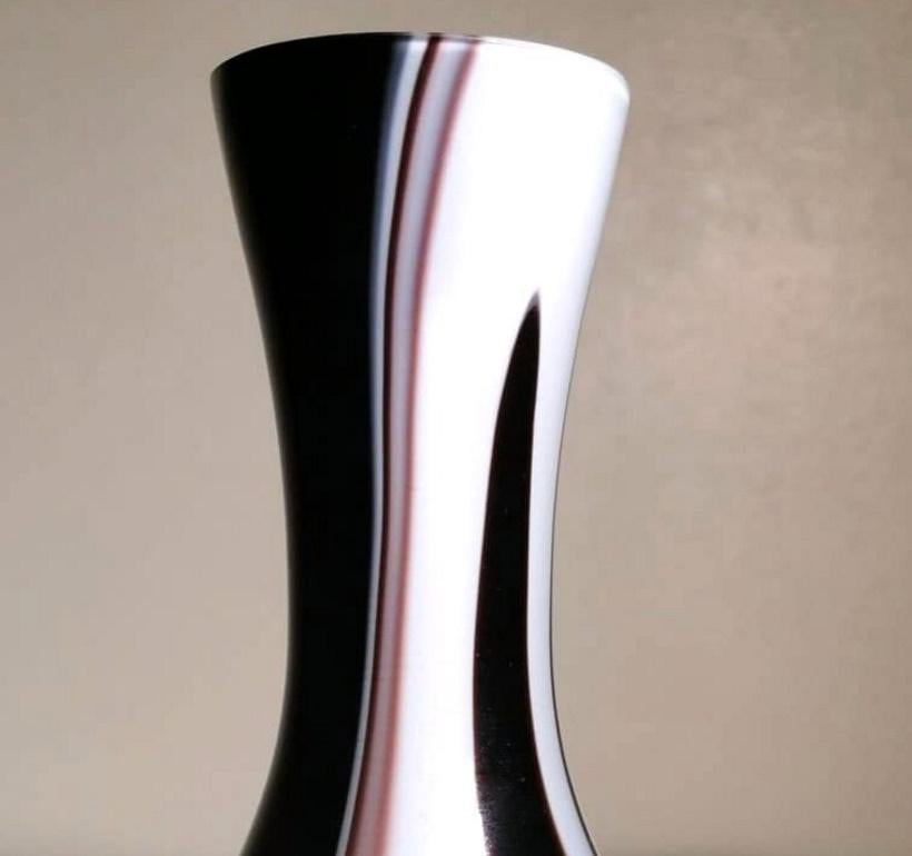 Moretti Murano Vase en verre opalin coloré en vente 3