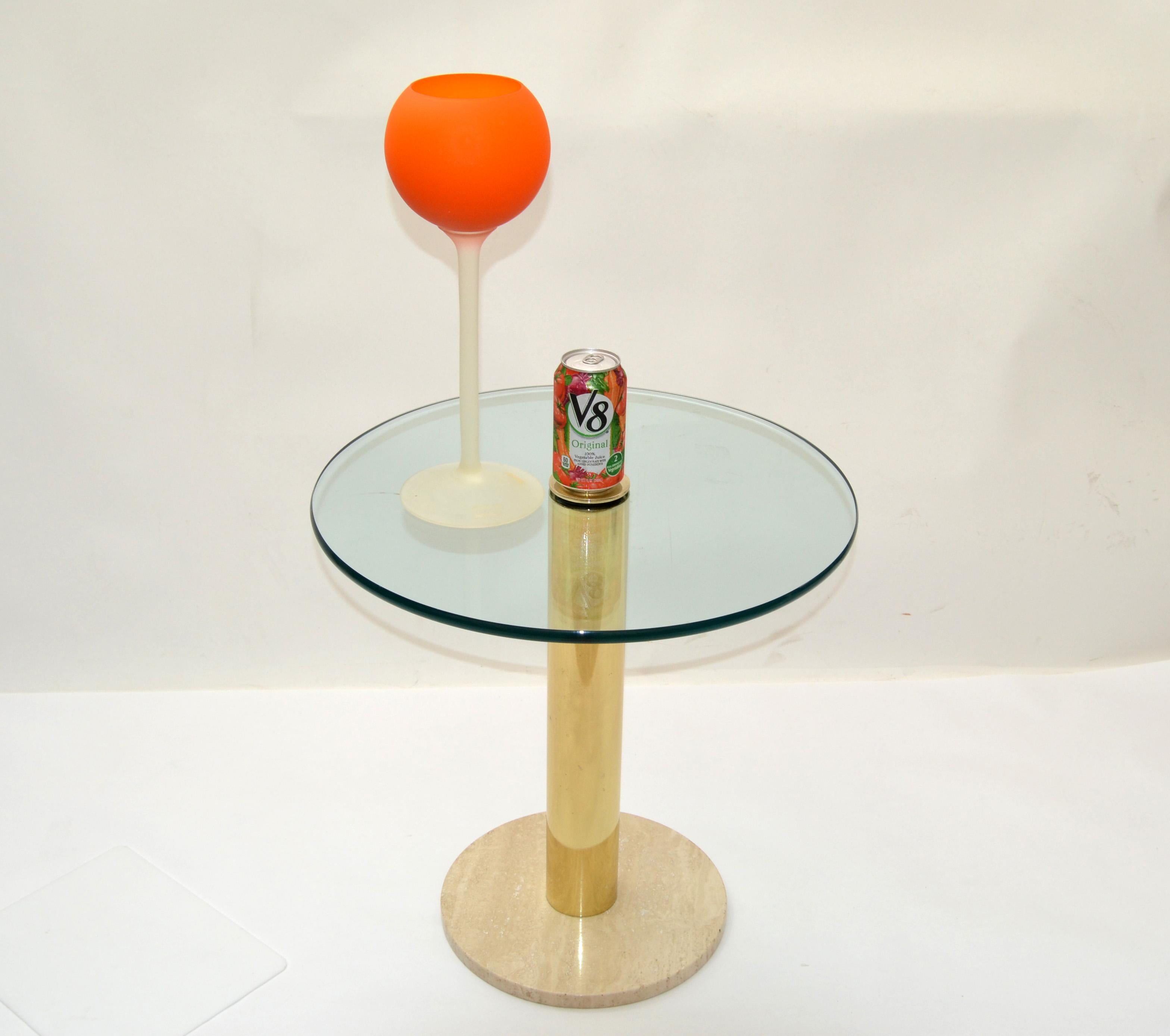 Carlo Moretti für Rosenthal Netter Satinierte Glasvase oder Weinglas-Skulptur in orangerot & mattiertem Scavo-Glas. 
Der Sockel trägt noch das Original Label.
Diese wurden in der Anfangszeit, etwa 1960-1969, hergestellt.
 