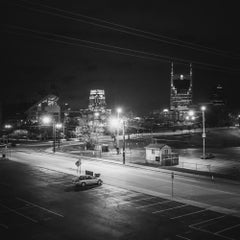 Parkplatz, Nashville, Tennessee von Morgan Silk - Schwarz-Weiß-Fotografie
