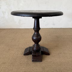 Mesa Morgan - Acabado en nogal, 65 cm de diámetro