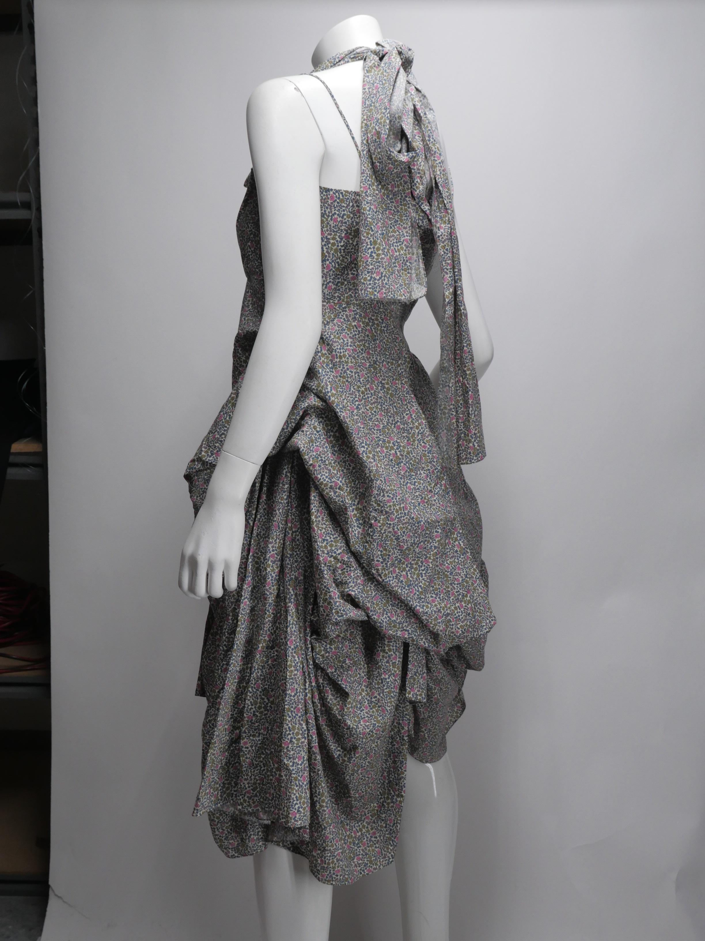 Gray Morgane Le Fay Women's Size Small Floral Print Dress
