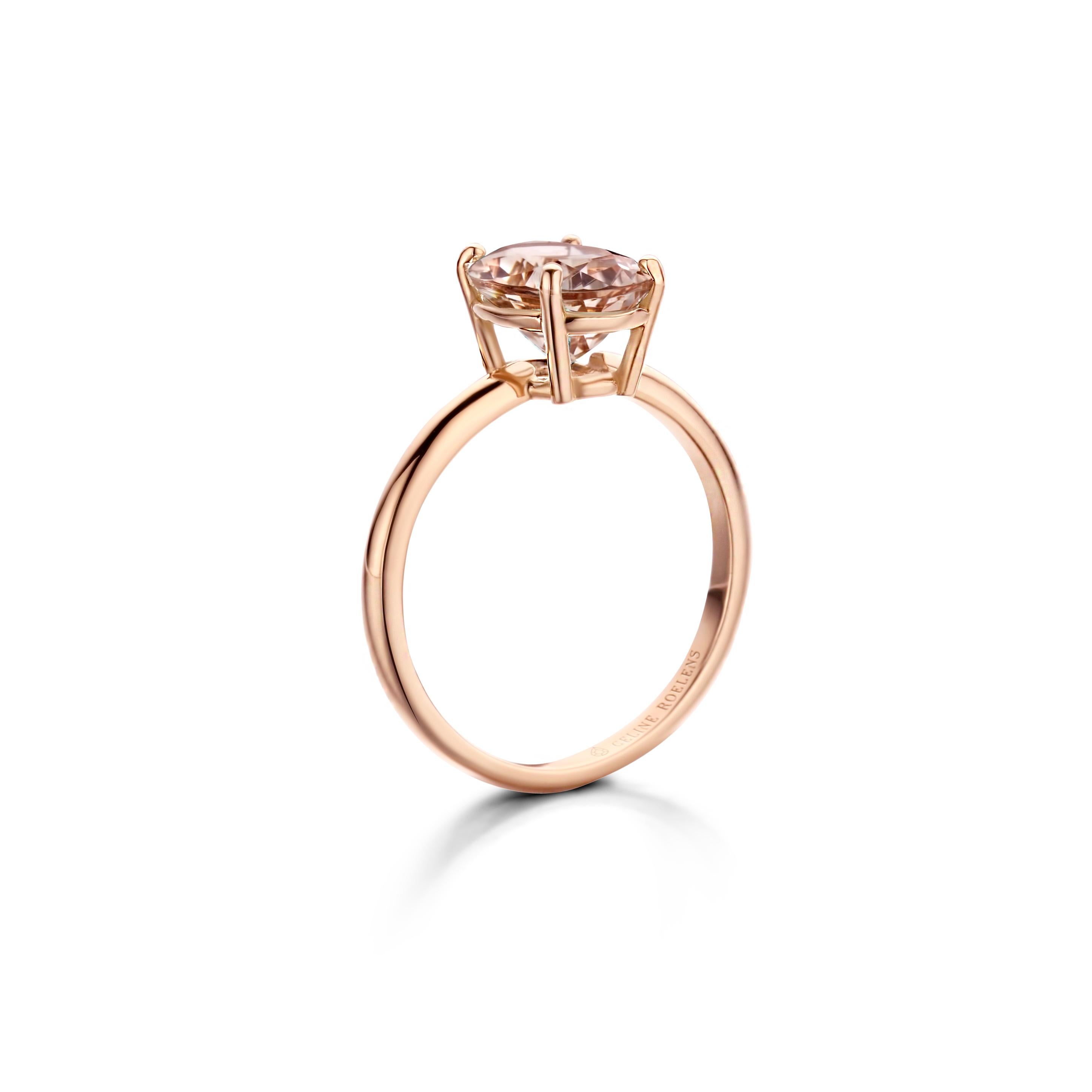 Romantic Morganite 18 Karat Rose Gold Engagement Ring For Sale