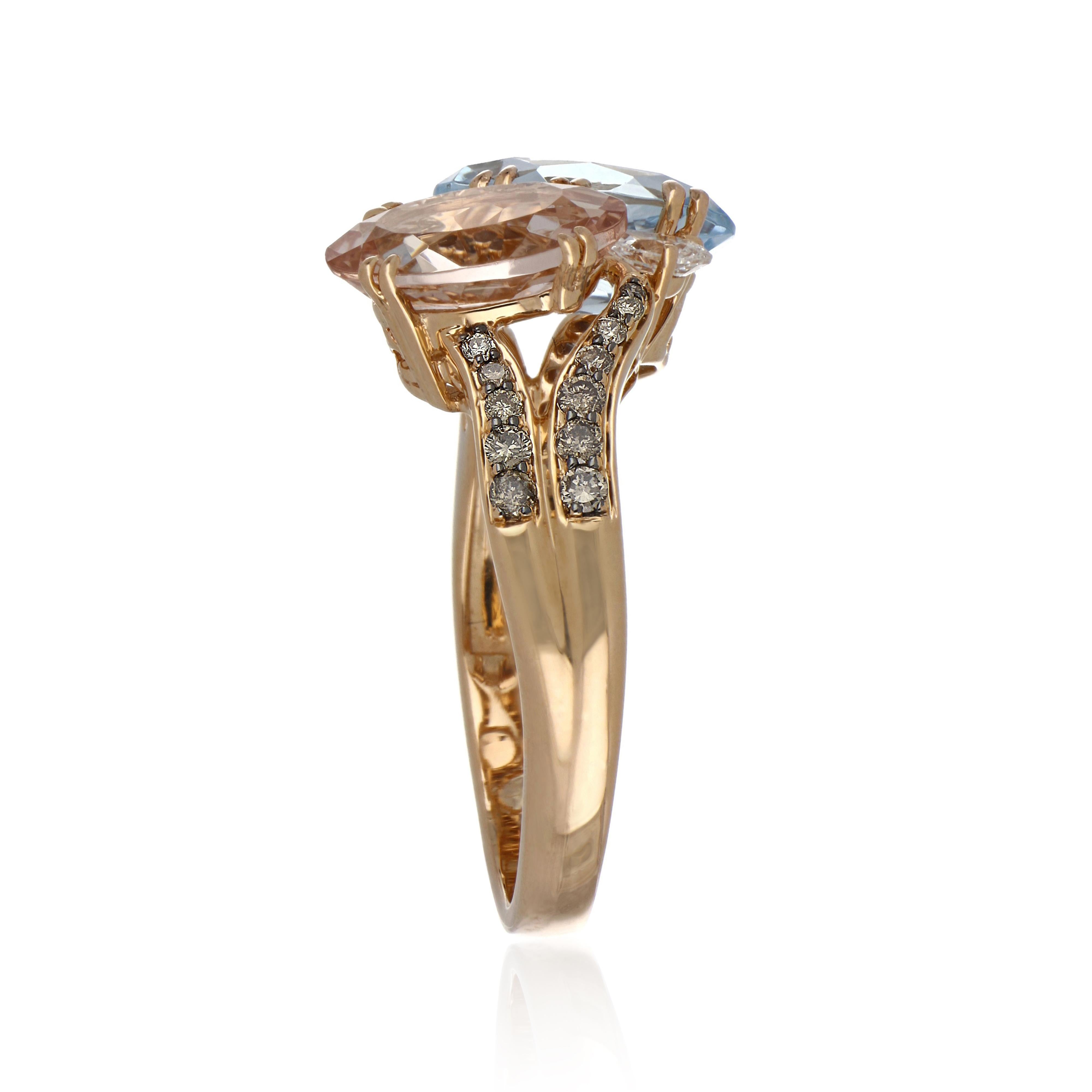 Morganite and Aquamarine Ring with Diamonds in 18 Karat Rose Gold In New Condition For Sale In JAIPUR, IN