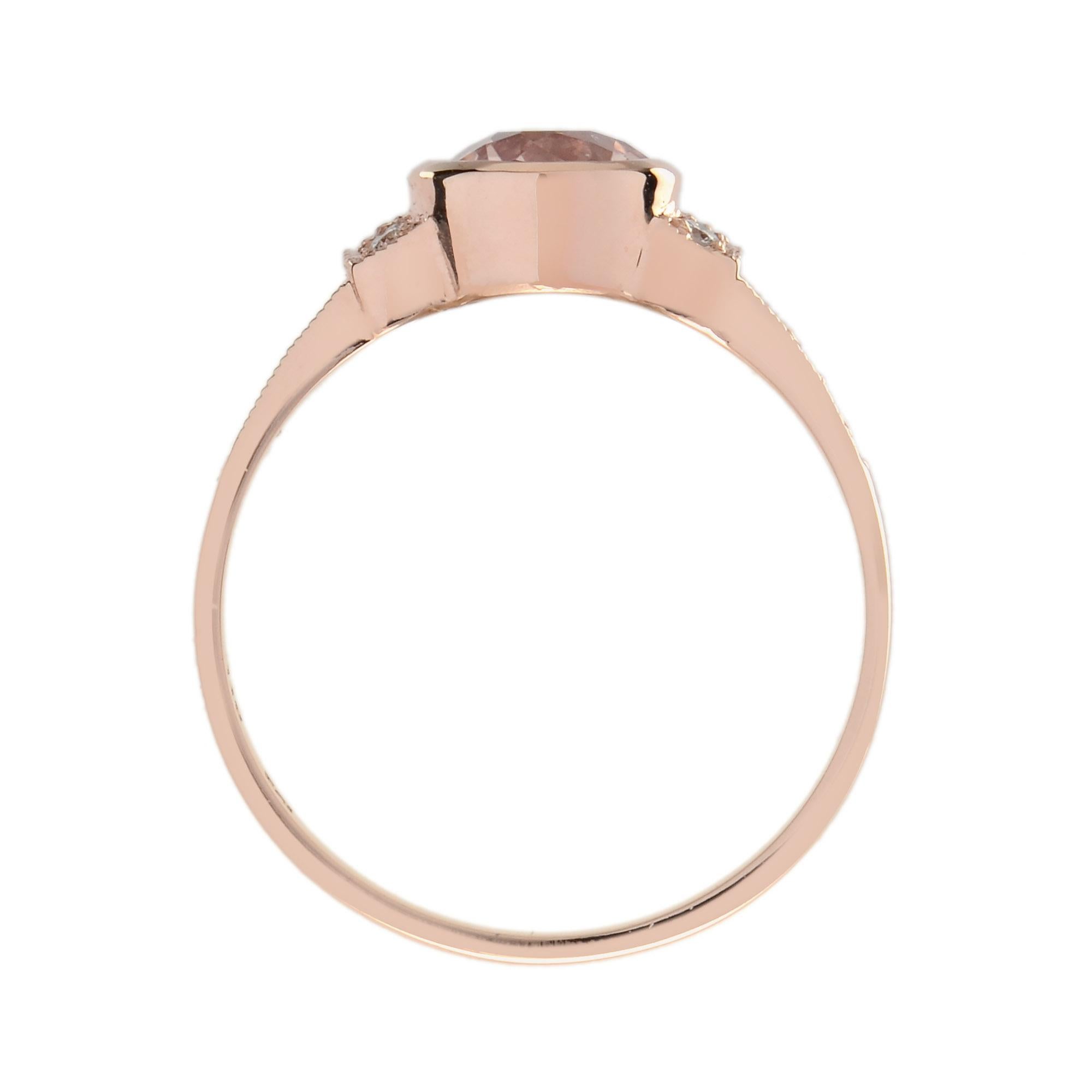 En vente :  Bague de fiançailles en or rose 14 carats Morganite et diamant de style Classic 6